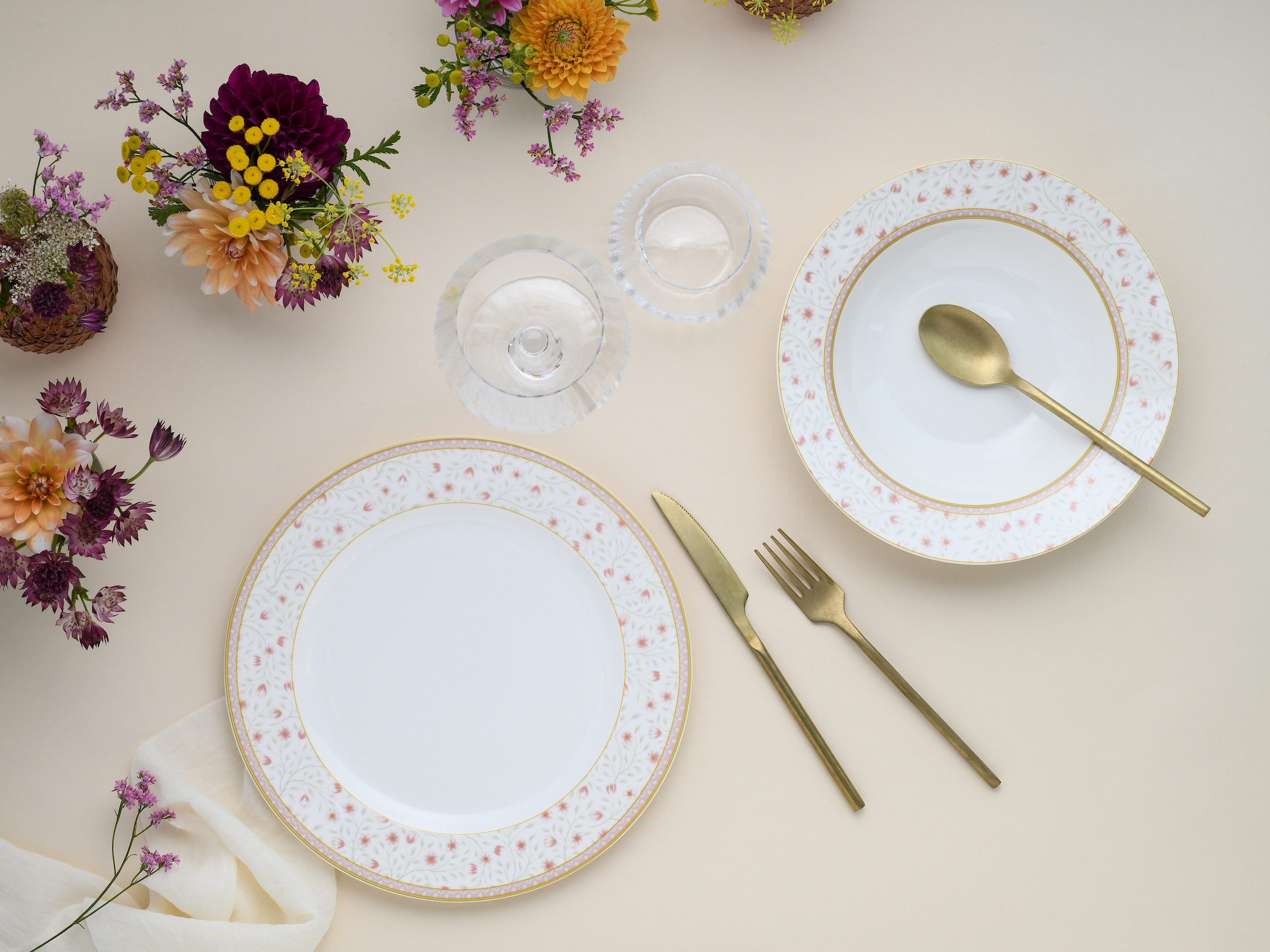 CreaTable Tafelservice »Emilja, Tafel-Service 12-tlg« Blumendekor