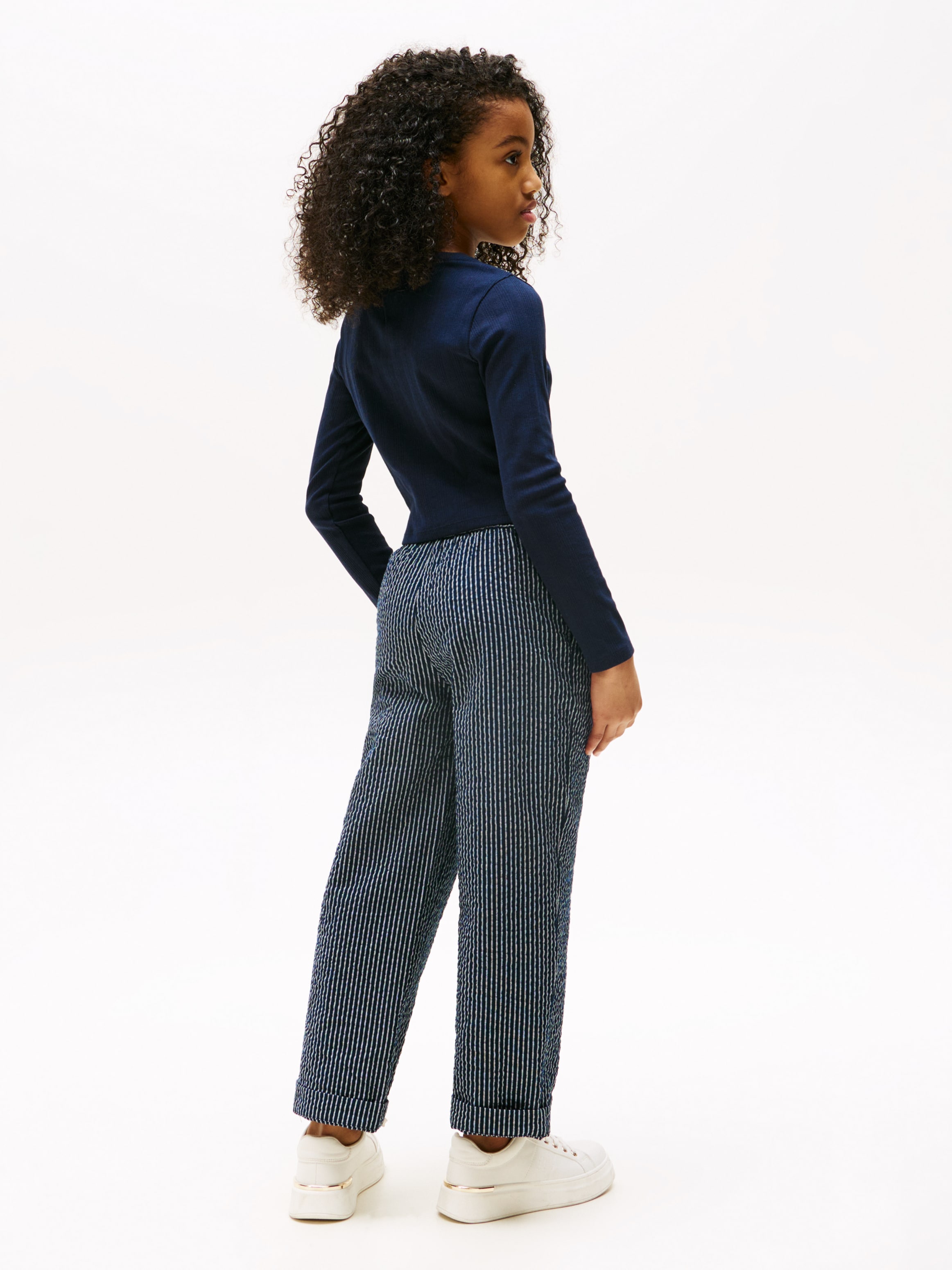 Tommy Hilfiger Langarmshirt »POINTELLE TOP LS« für Kinder bis 16 Jahre, mit Logo-Druck