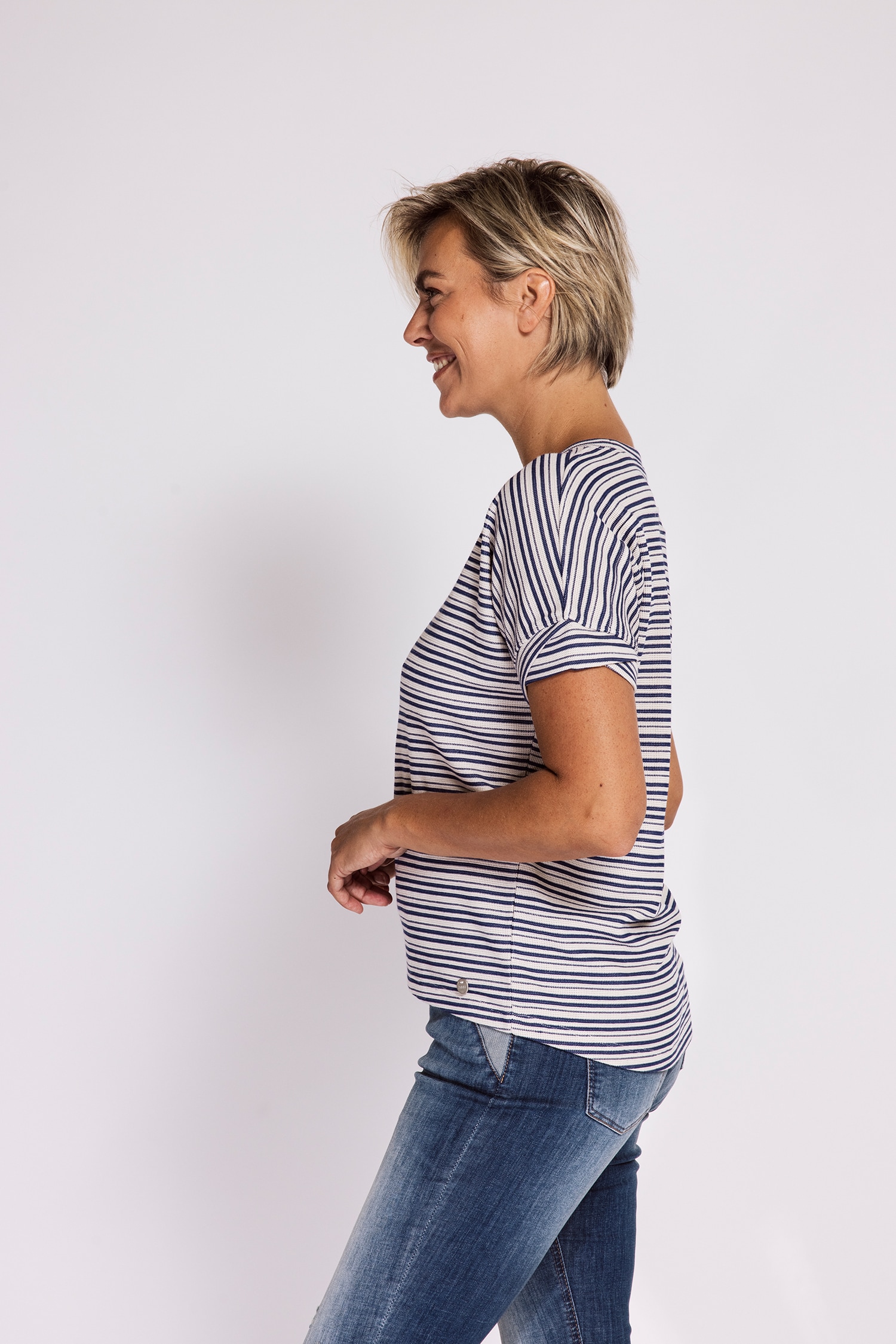 Zhrill Rundhalsshirt »RAHEL« Regular Fit, Kurzarm-Design, vorgewaschene Optik