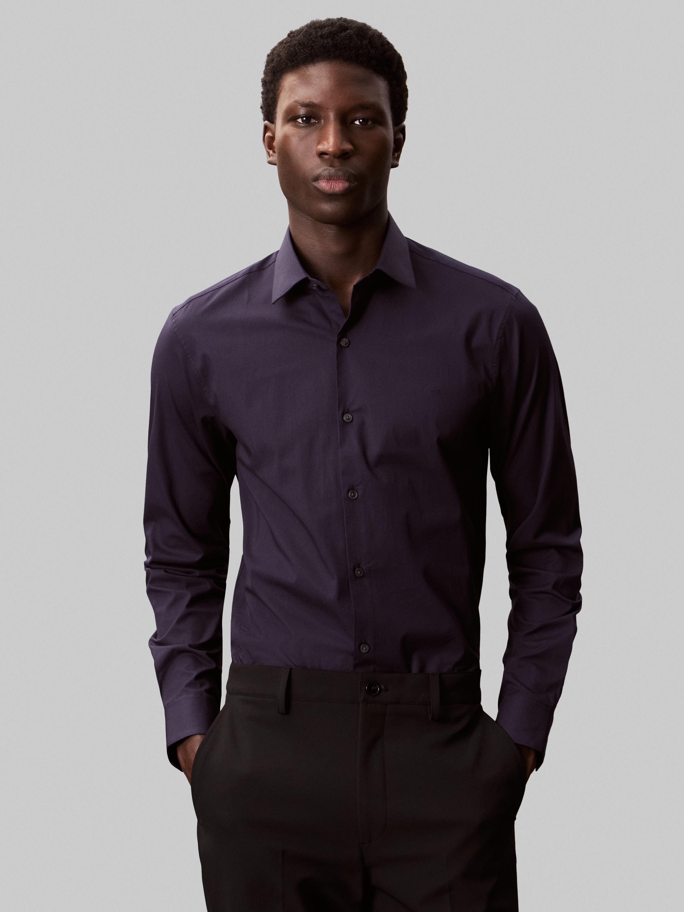 Calvin Klein Businesshemd »SLIM ESNTL POPLIN NOS STR SLD«, Mit Monogramm-Stickerei