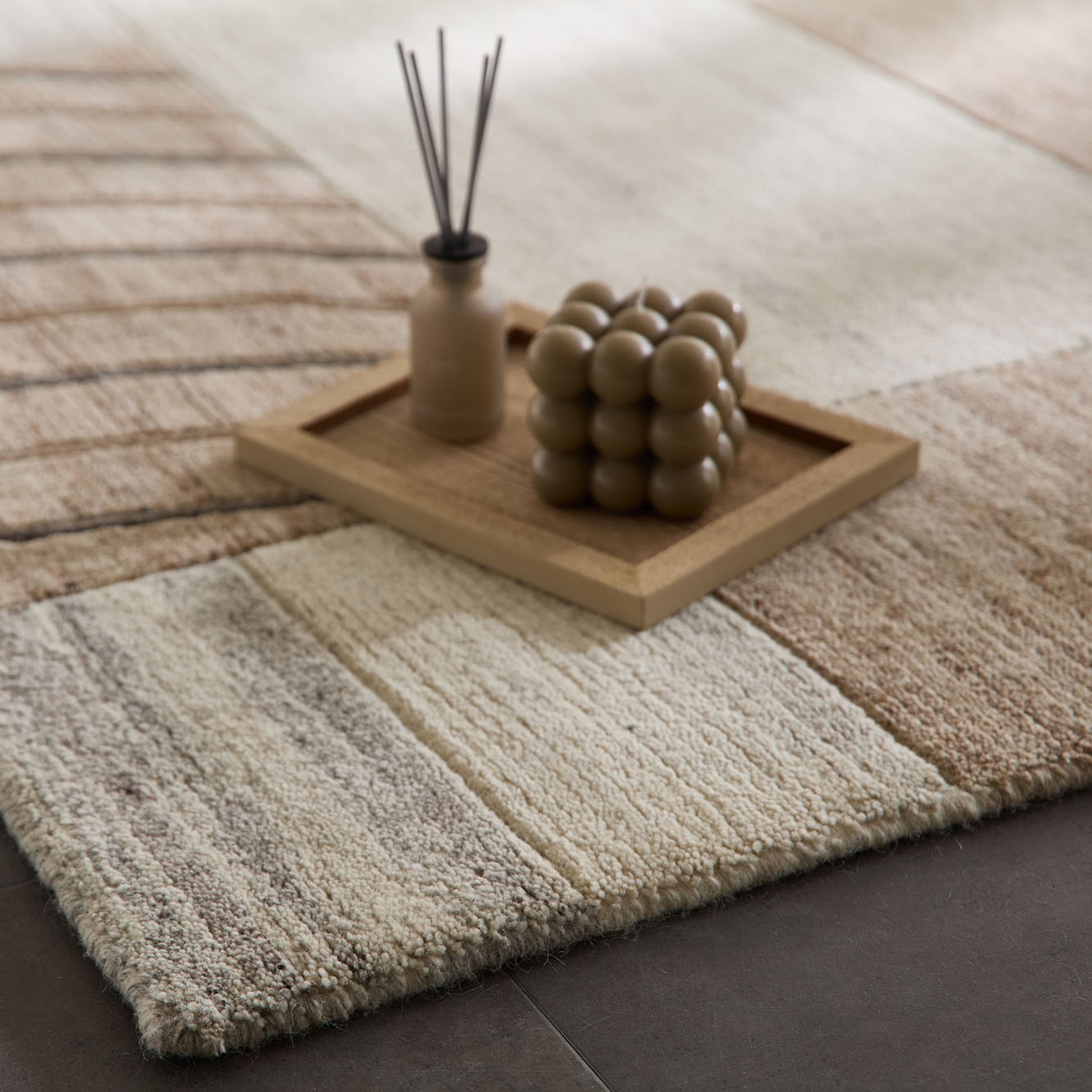 THEKO Wollteppich »Nakarta 2« rechteckig 12 mm Höhe reine Wolle, handgeknüpft, Naturtöne, Patchworkdesign, meliert