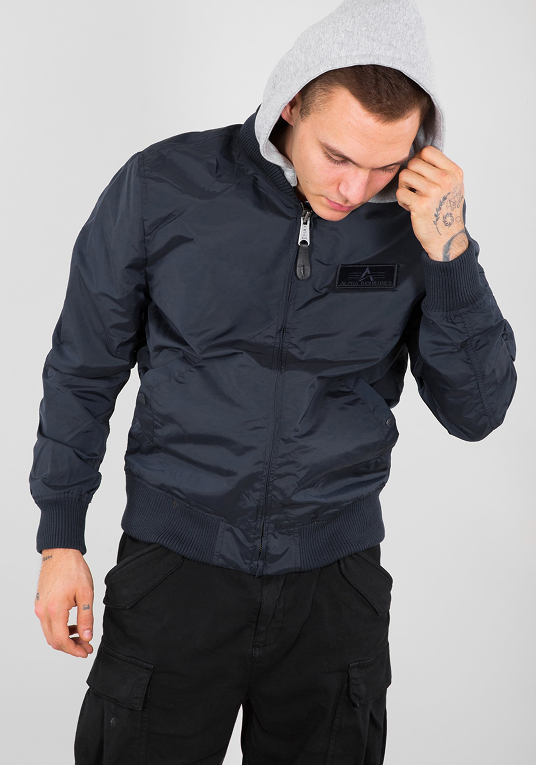 Alpha Industries Bomberjacke »MA-1 TT Hood Light«