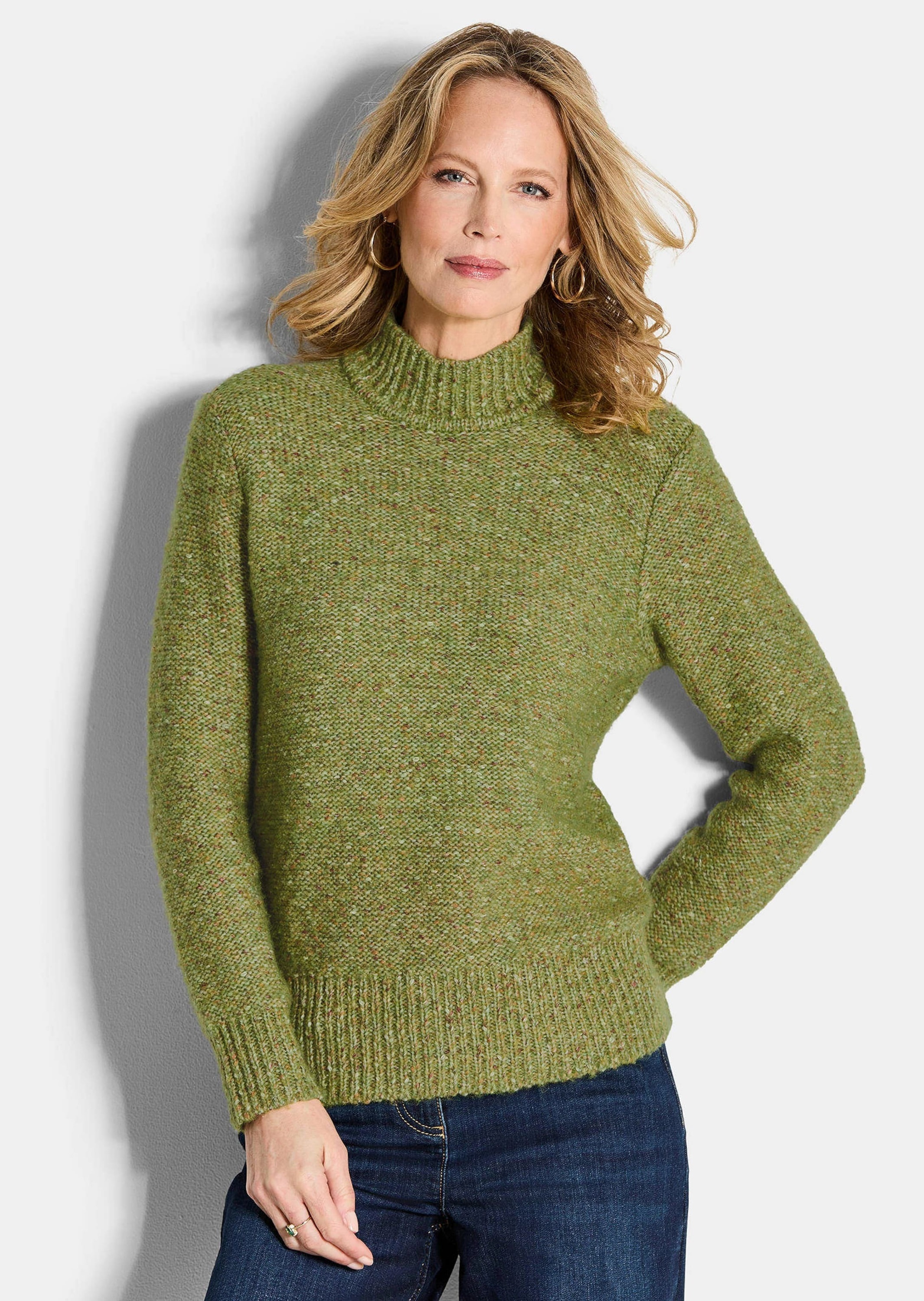 GOLDNER Rundhalspullover »Kurzgröße Flauschiger Bouclé-Pullover, Stehkragen« keine/nicht relevant