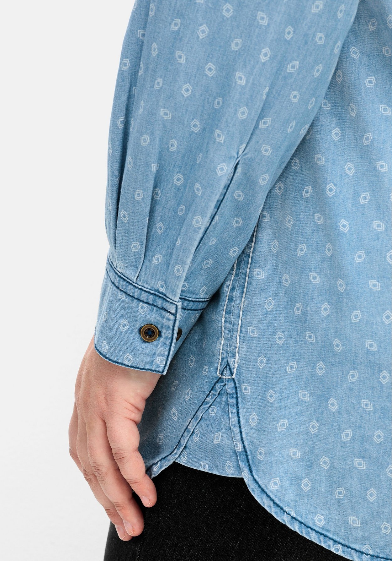 Sheego Longbluse »Jeansbluse mit Brusttasche und Tupfenprint«