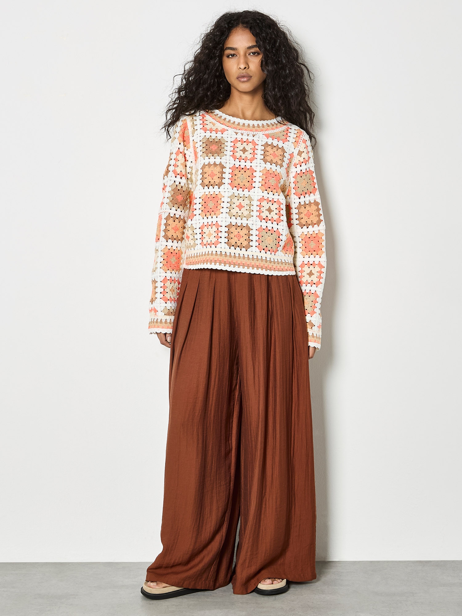 Apricot Strickpullover »ohne Verschluss« mit Häkelquadraten