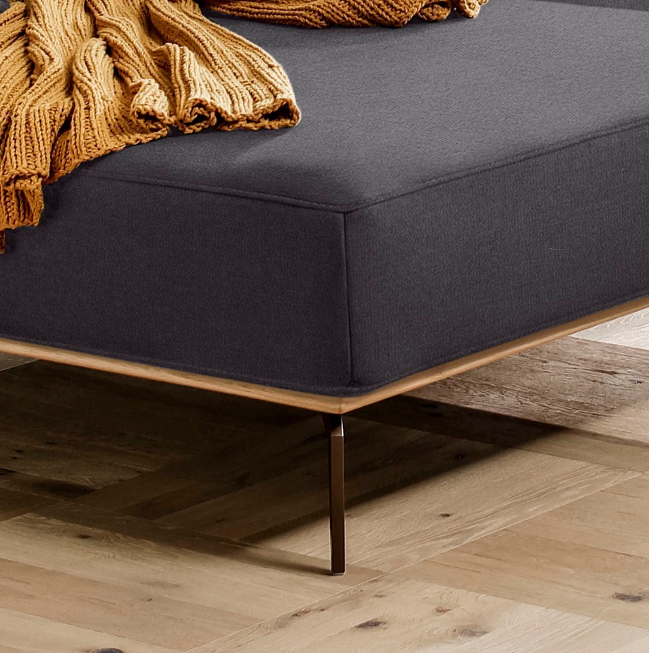 W.SCHILLIG Ecksofa »run, Designsofa mit tollem Sitzkomfort, bequem, L-Form«, mit Holzsockel, Füße in Bronze pulverbeschichtet, Breite 279 cm