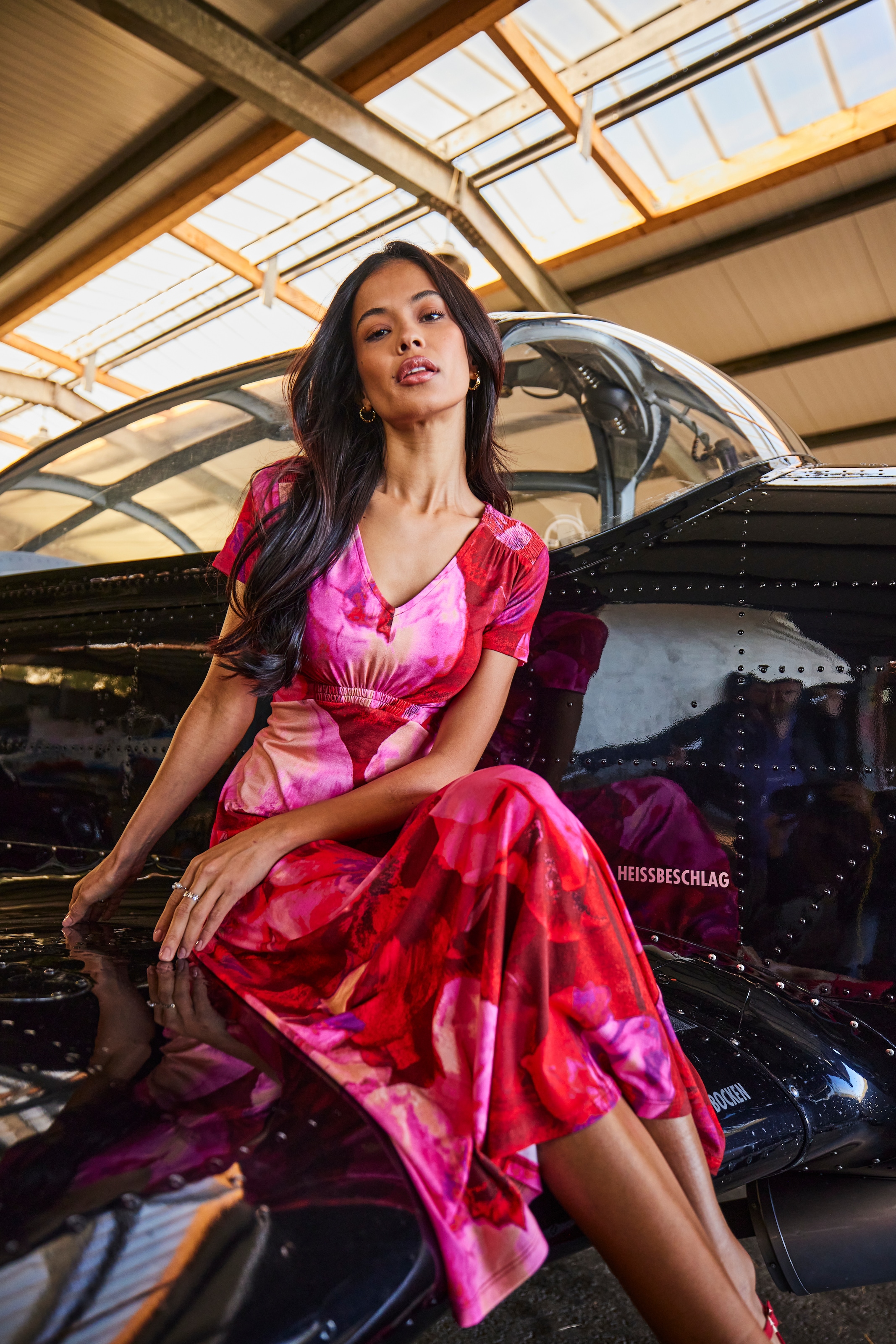 Aniston SELECTED Midikleid mit Smok-Details und fantasievollem Blütendruck - NEUE KOLLEKTION