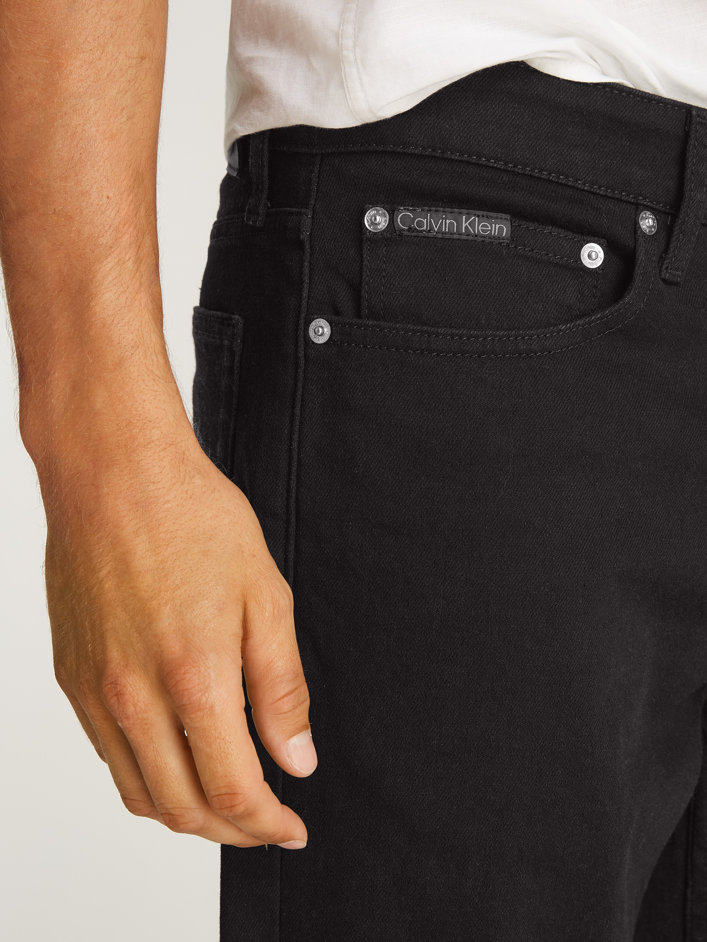 Calvin Klein Jeans Shorts »SLIM SHORT«, mit Umschlagsaum