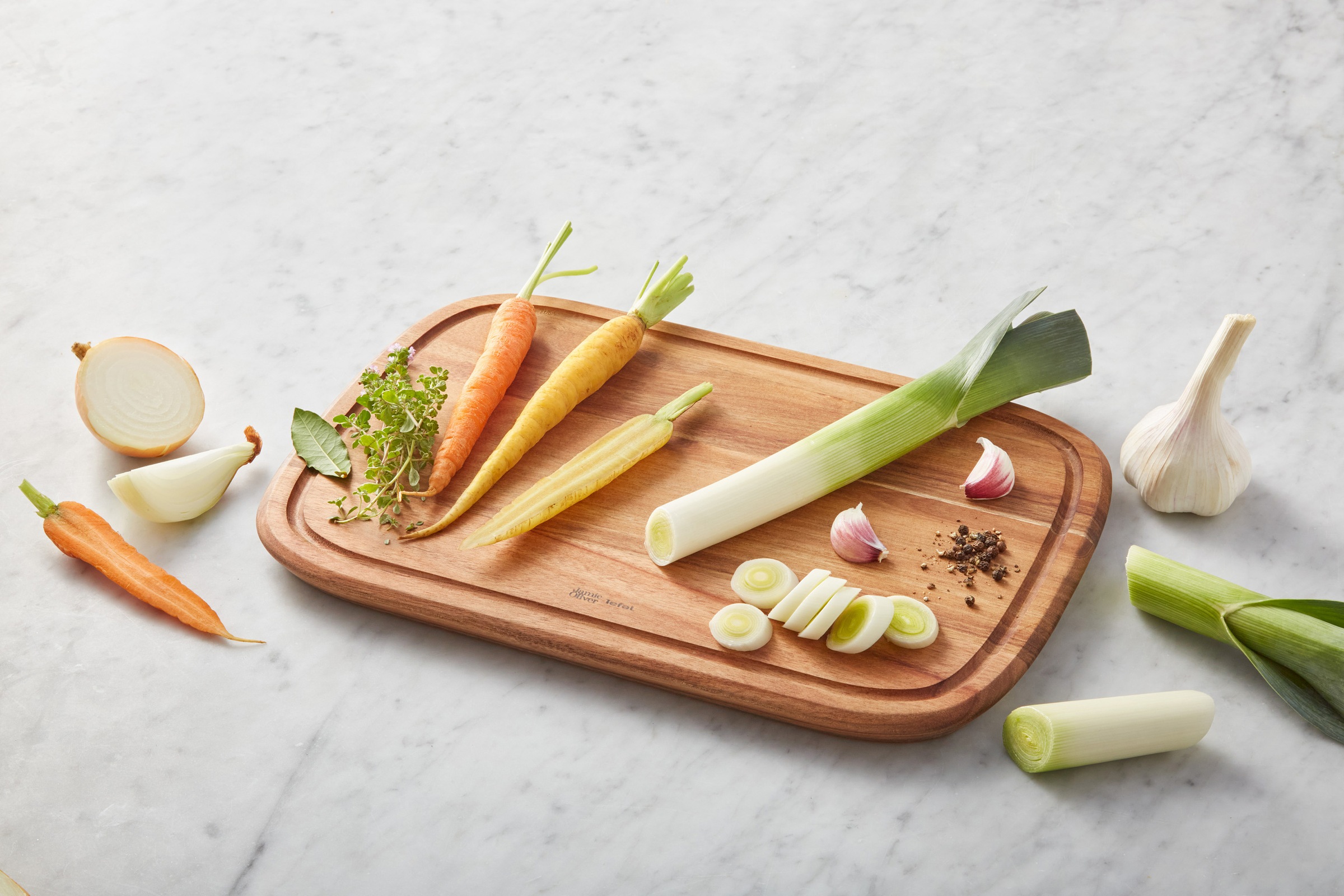 Tefal Schneidebrett »Jamie Oliver«, (1 St.), praktische Saftrille, zum Schneiden und Servieren