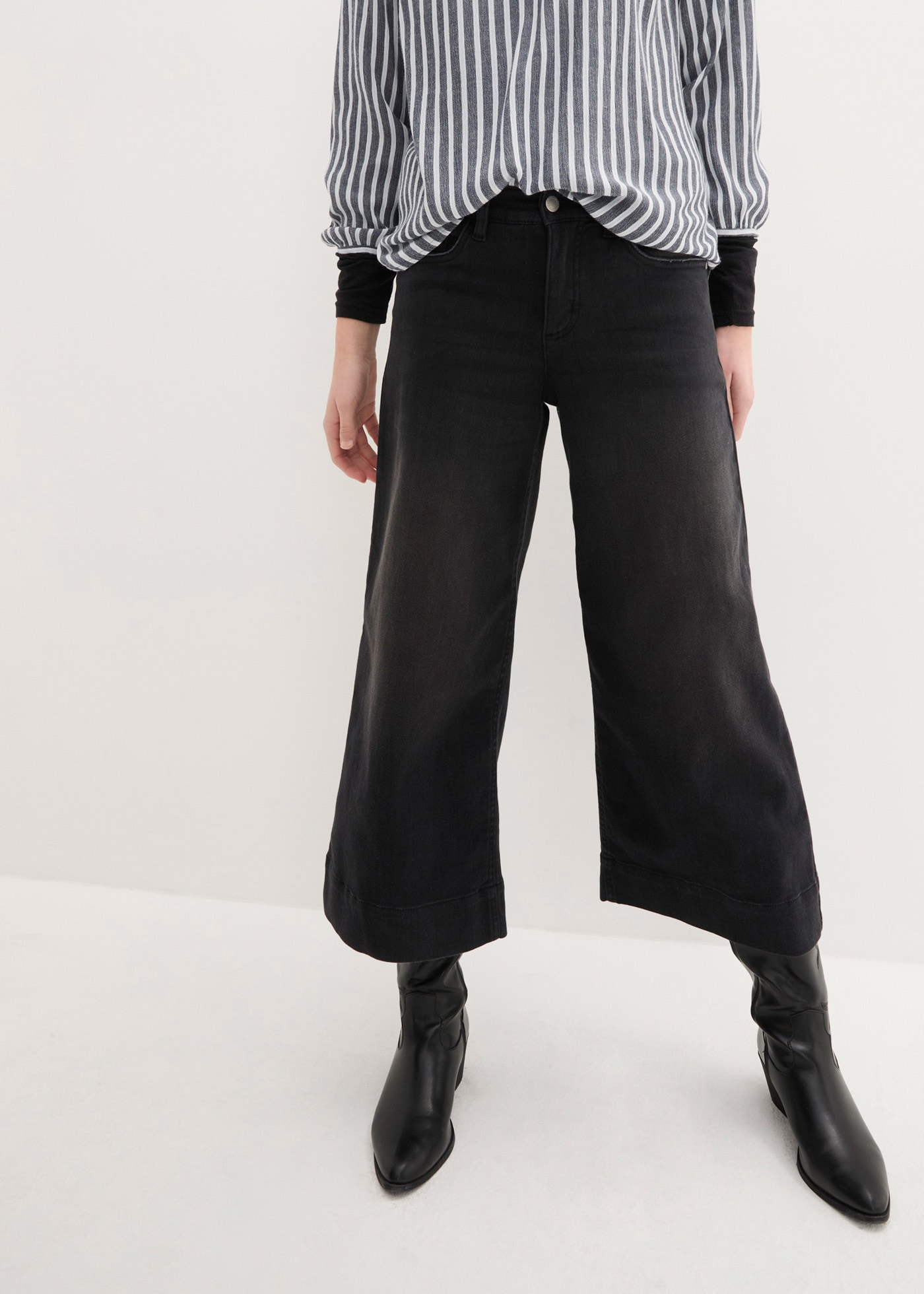 bonprix Weite Jeans 1 tlg. Loose Fit Passform, 7/8 Länge, mit Elasthan-Anteil