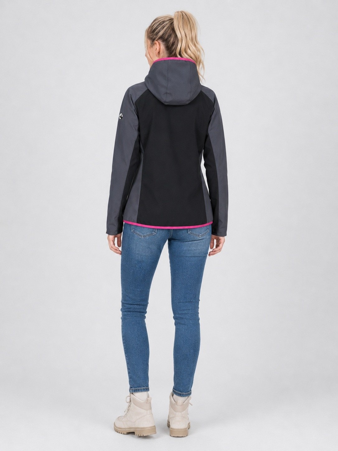 DEPROC Active Softshelljacke »XLight CAVELL Women« mit Kapuze auch in Großen Größen erhältlich