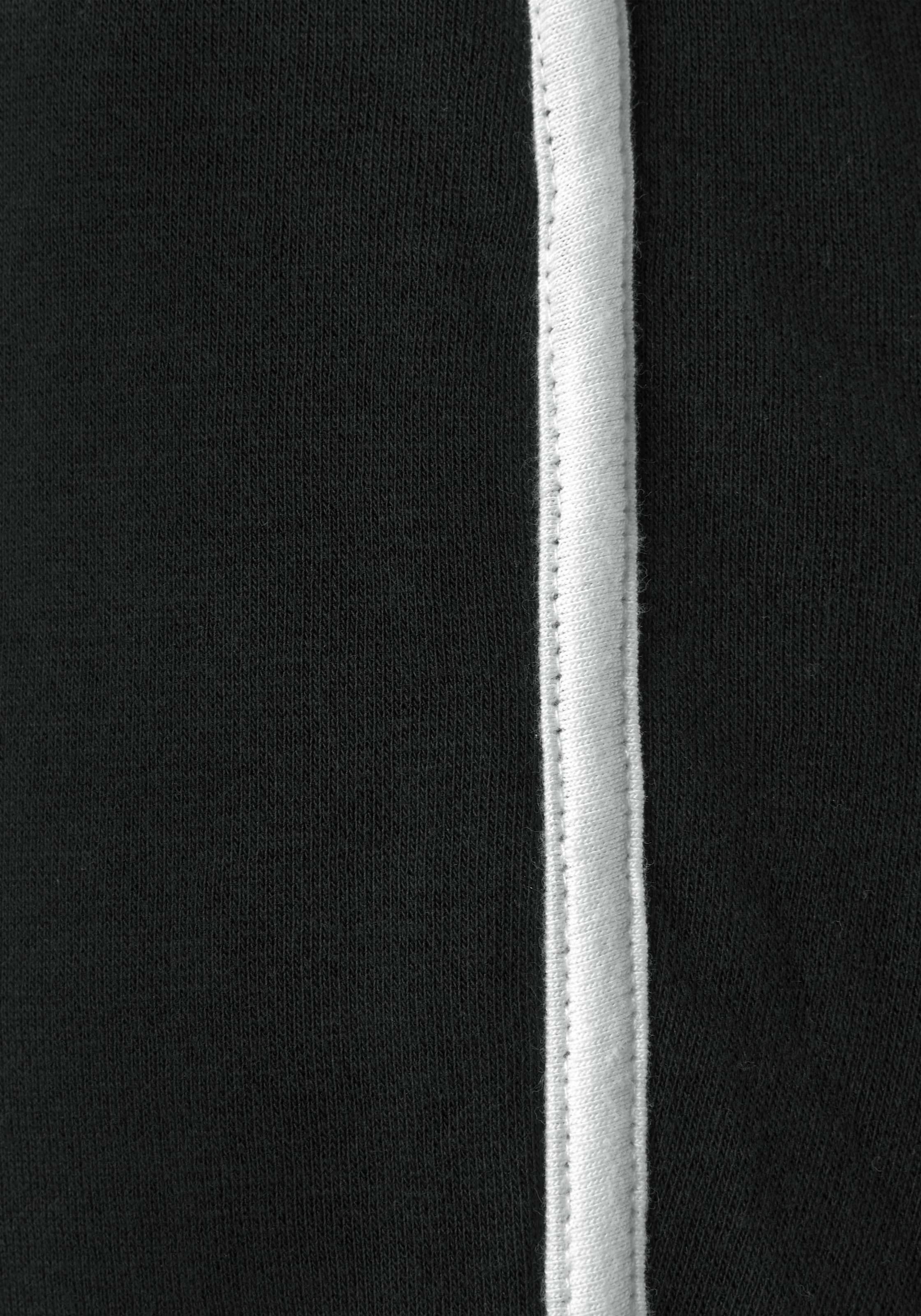 LASCANA Relaxshorts, mit Kontrastpaspeln, Loungewear