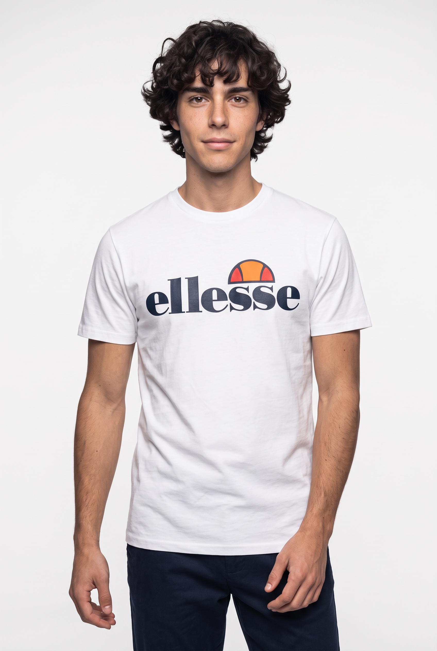 Ellesse T-Shirt »SL PRADO TEE« mit Logodruck, Kurzarm, schmale Basic-Passform, hüftlange Schnittform
