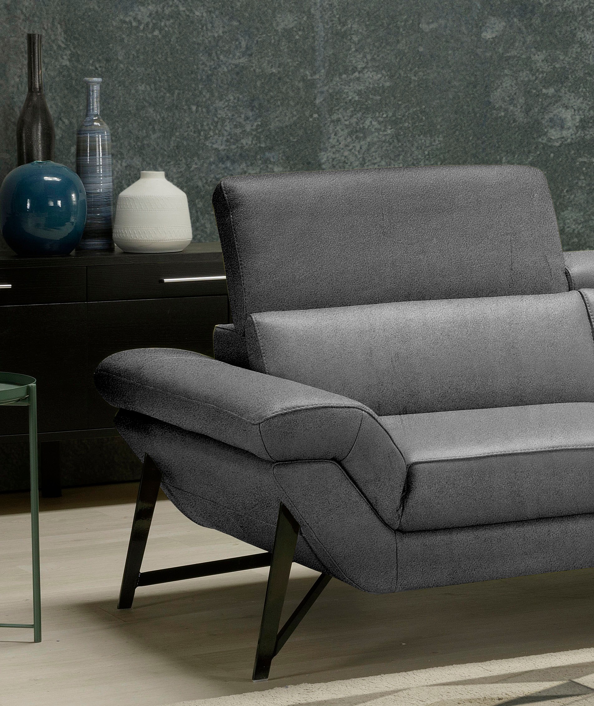 Egoitaliano Ecksofa »Narcisa, Design und Sitzkomfort der Extraklasse,«, mit verstellbaren Kopfstützen für noch mehr Komfort, L-Form