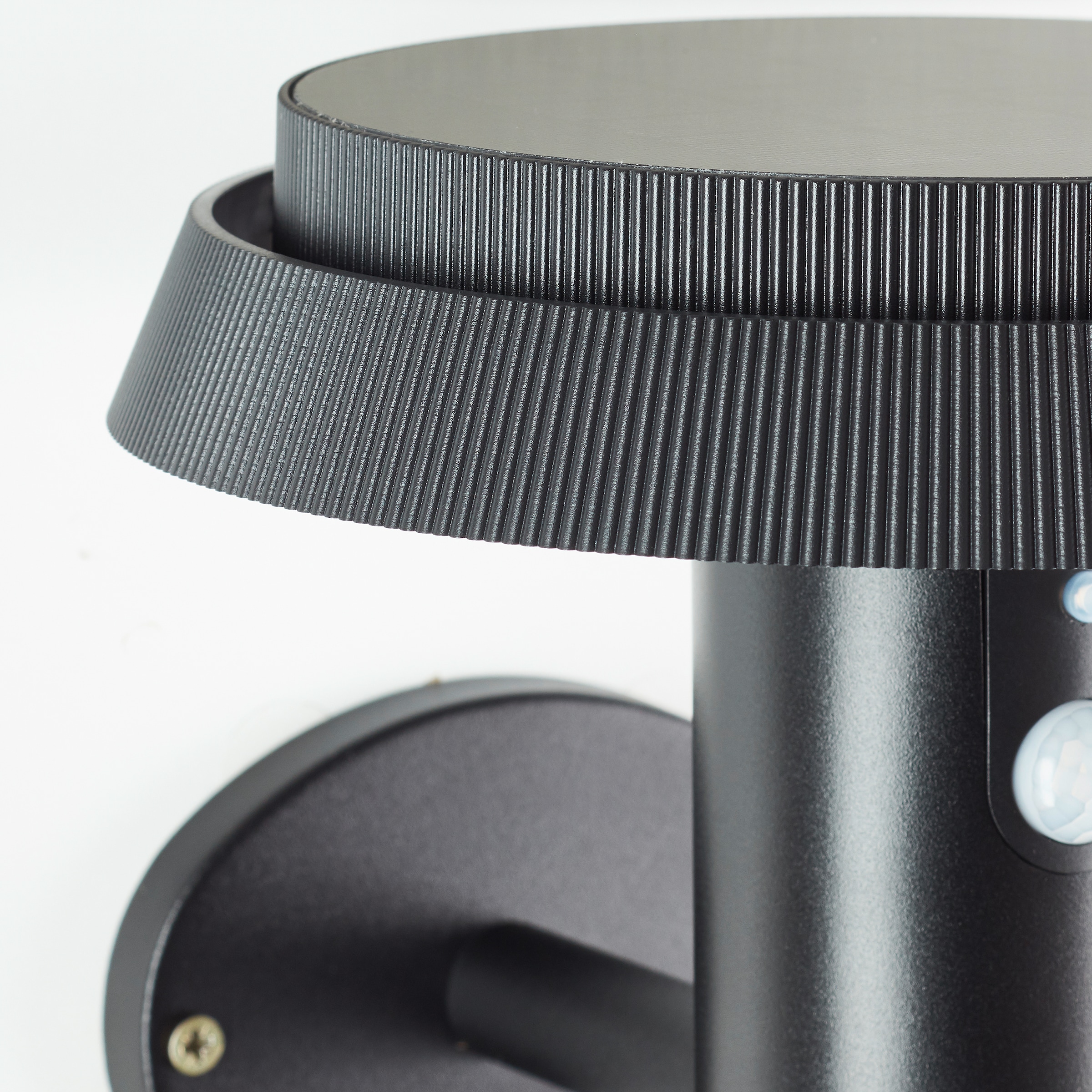 Brilliant LED Außen-Wandleuchte »Alvero« 1 Stk. Warmweiß Solar, 21 cm, 500 lm, 3000 K, Metall, schwarz