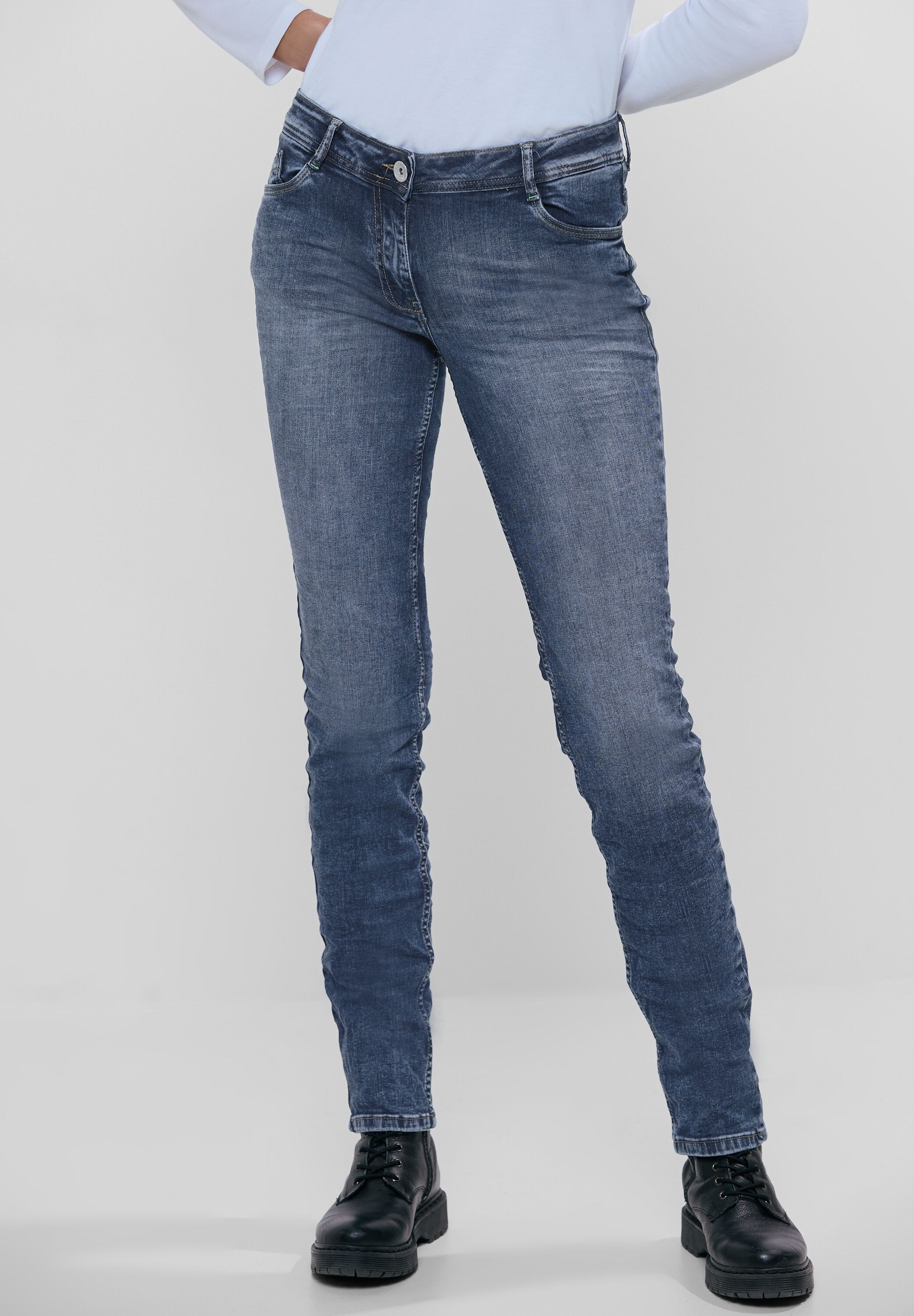 5-Pocket-Jeans »Scarlett«, mit Elasthan und toller Waschung