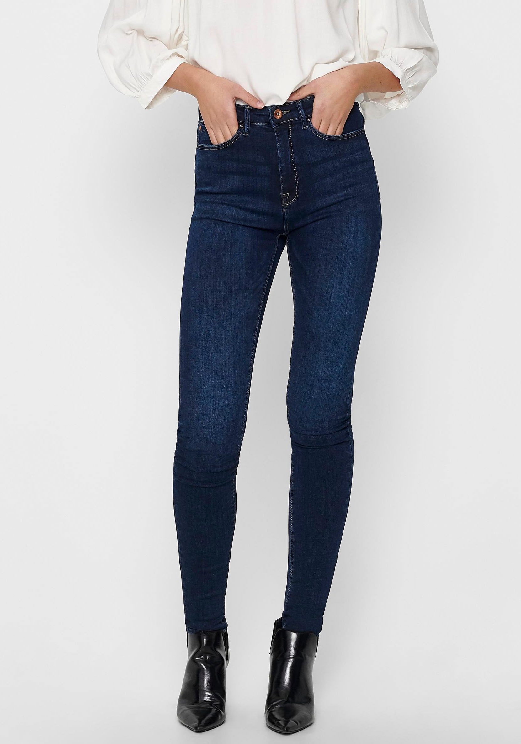 High-waist-Jeans »ONLPAOLA LOLA HW SK DNM AZG 132907«