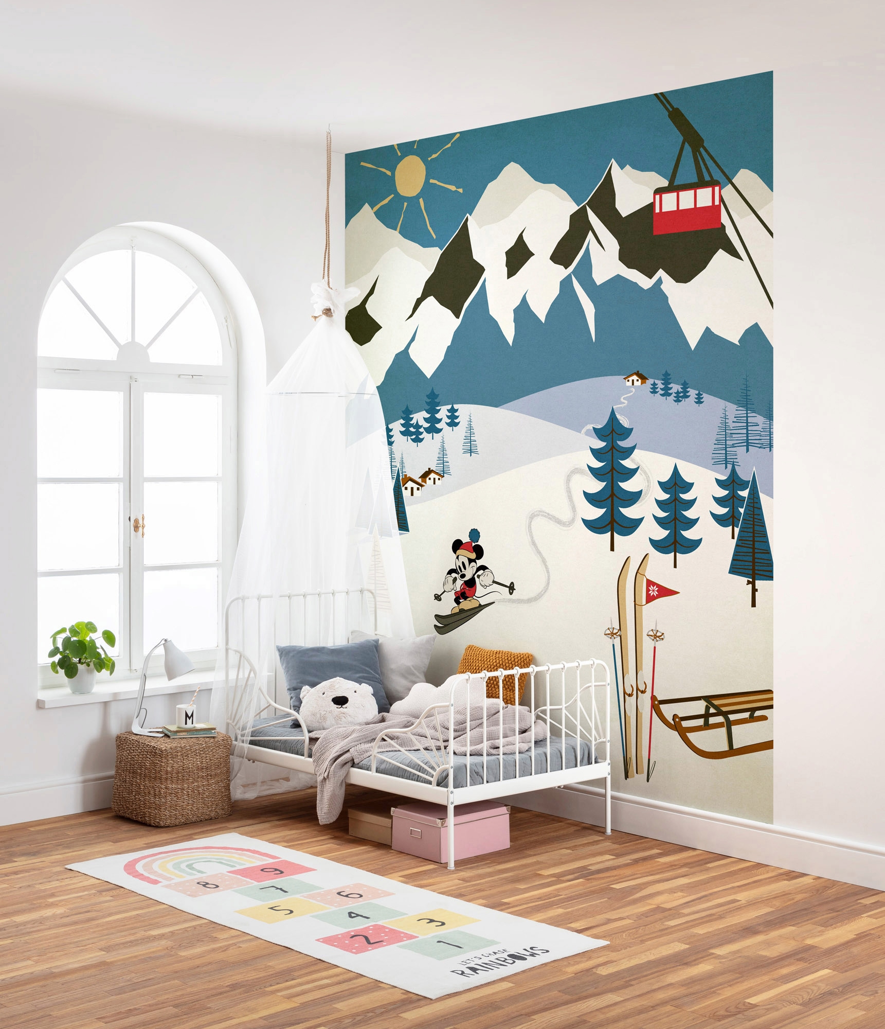 Komar Vliestapete »Digitaldruck Vlies - Mickey Alpine - Größe 200 x 250 cm«, bedruckt, Kinderzimmer