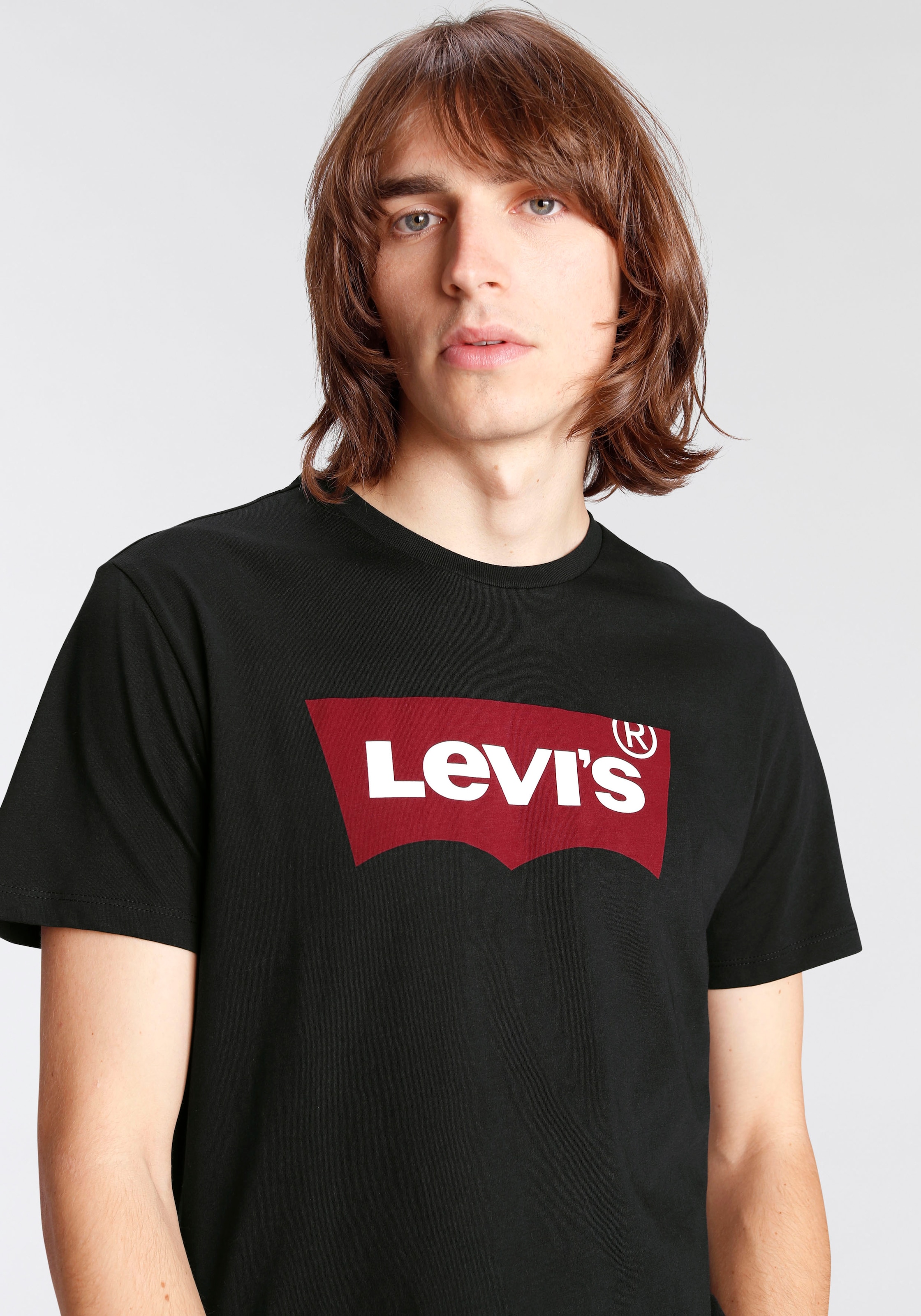 Levi's® T-Shirt »Batwing Logo Tee«, mit Logo-Front-Print