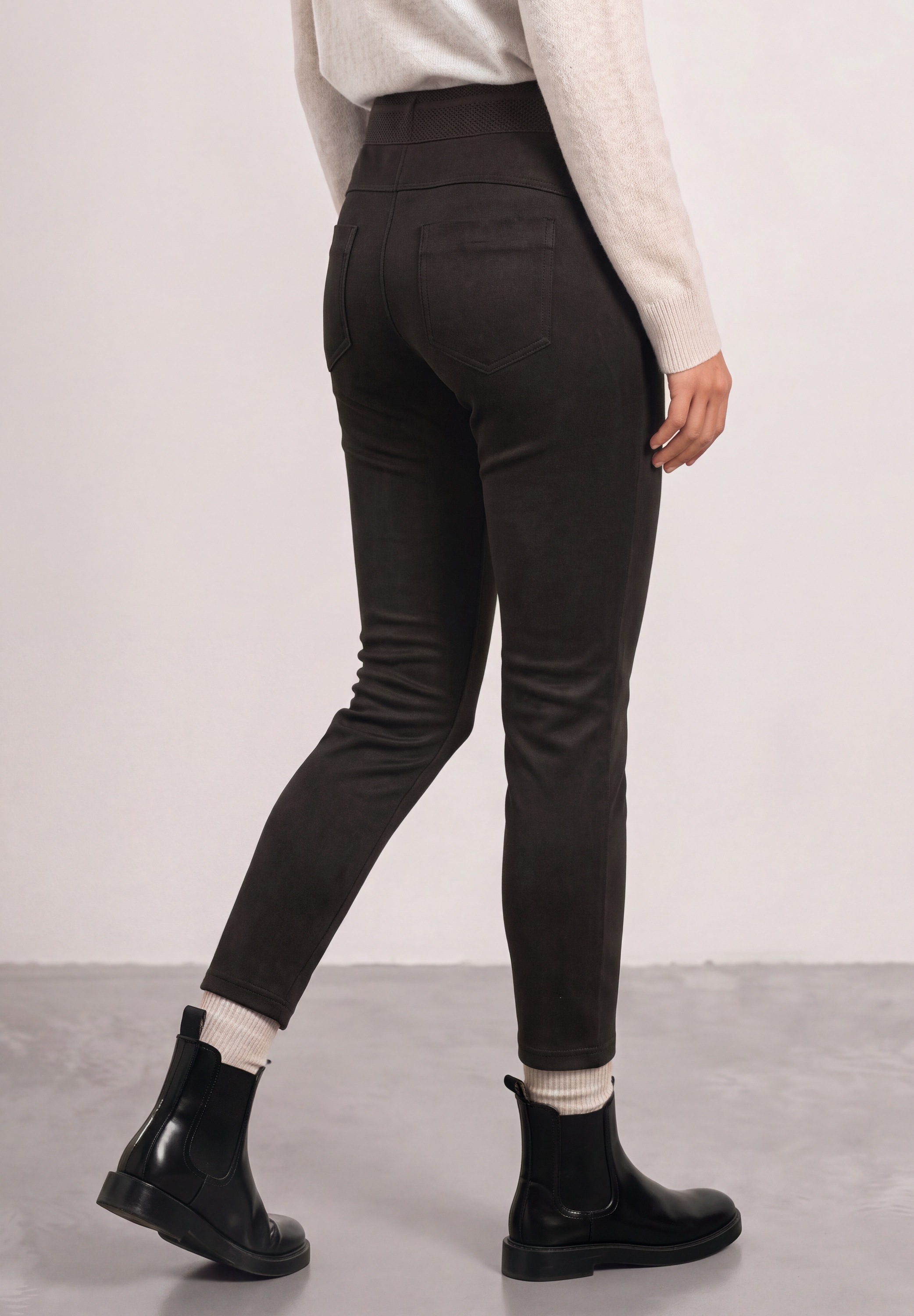 STREET ONE Stoffhose »Style Hope«  Skinny Leg Hose aus Velours