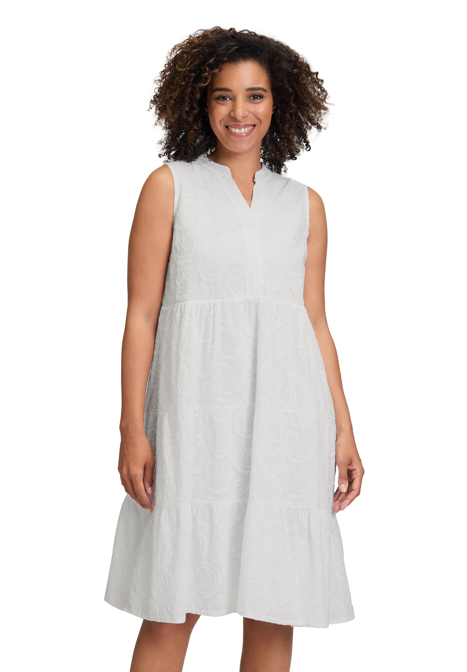 Cartoon Spitzenkleid »Spitzenkleid mit Lochmuster«