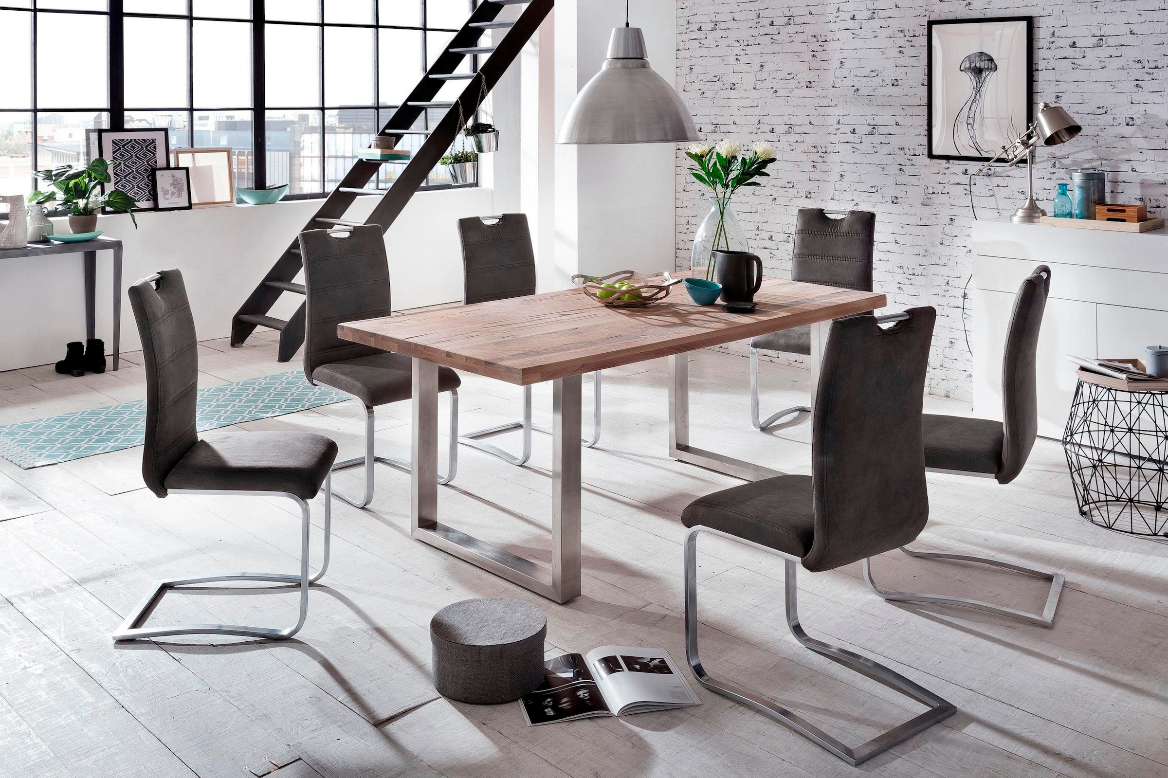 Home affaire Esstisch »New York«, Balkeneiche massiv mit ausdrucksstarker Holzoptik