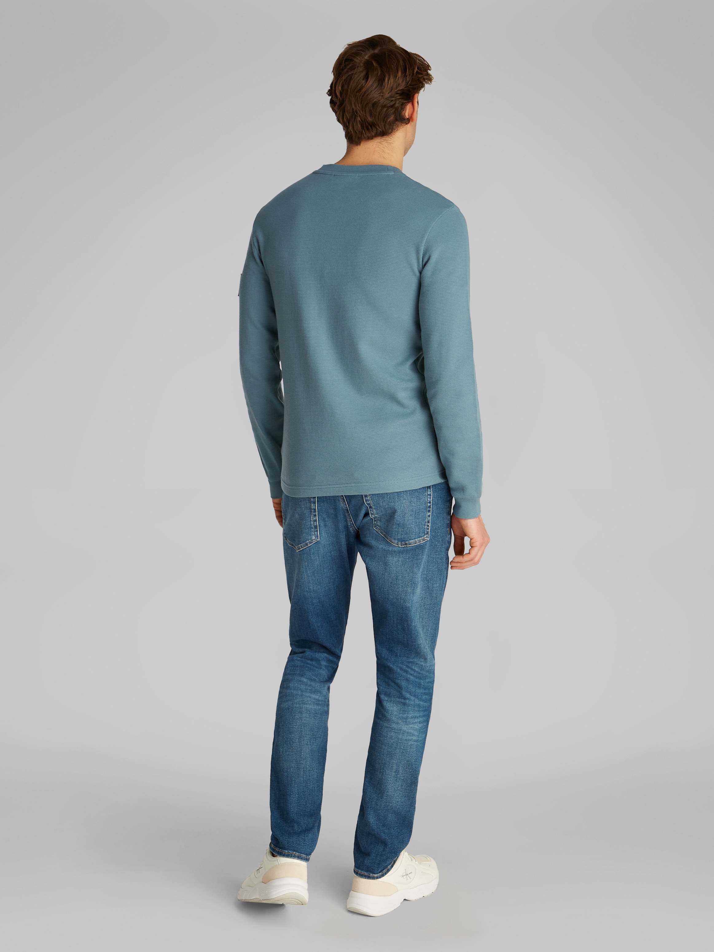 Calvin Klein Jeans Langarmshirt »BADGE WAFFLE LS TEE«, mit Logopatch