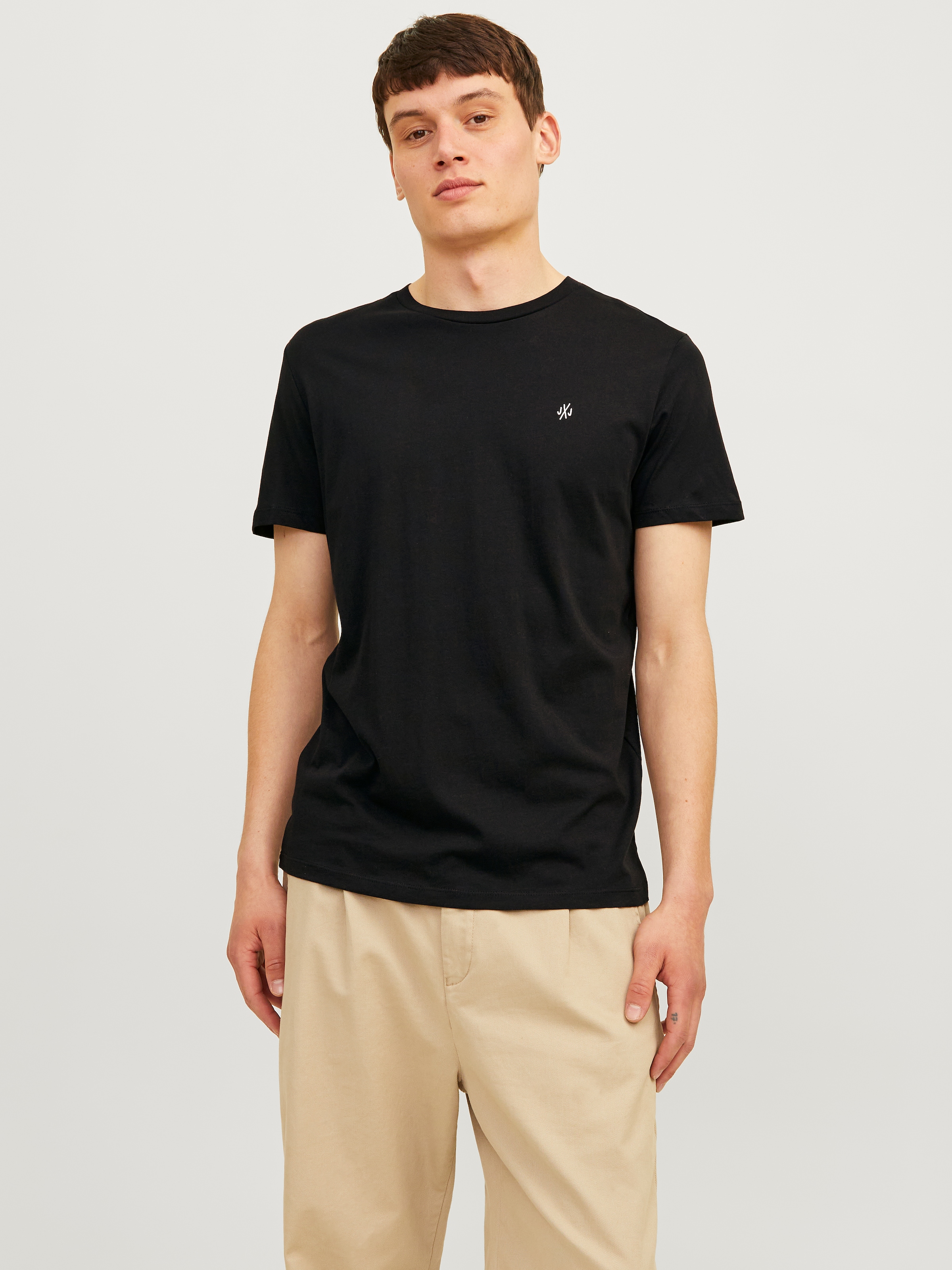 Jack & Jones Rundhalsshirt »JORJXJ im 5er Pack mit Rundhals und angenehmem Tragegefühl« Packung, 5 Stk. unifarben, modisch, regular fit, Baumwolle, Rundhals