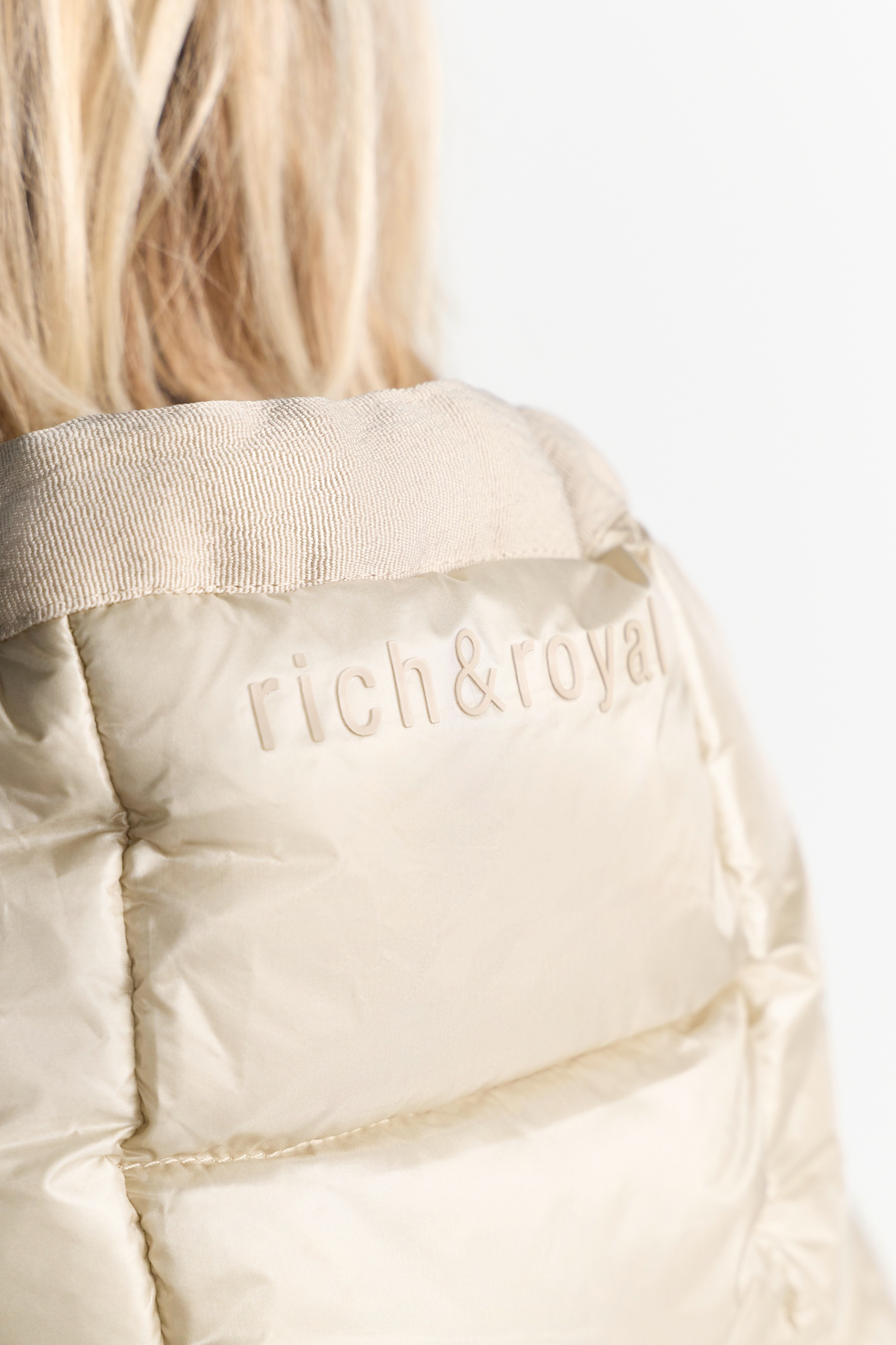 RICHROYAL Steppjacke, mit Kapuze, mit 2-Wege-Reißverschluss