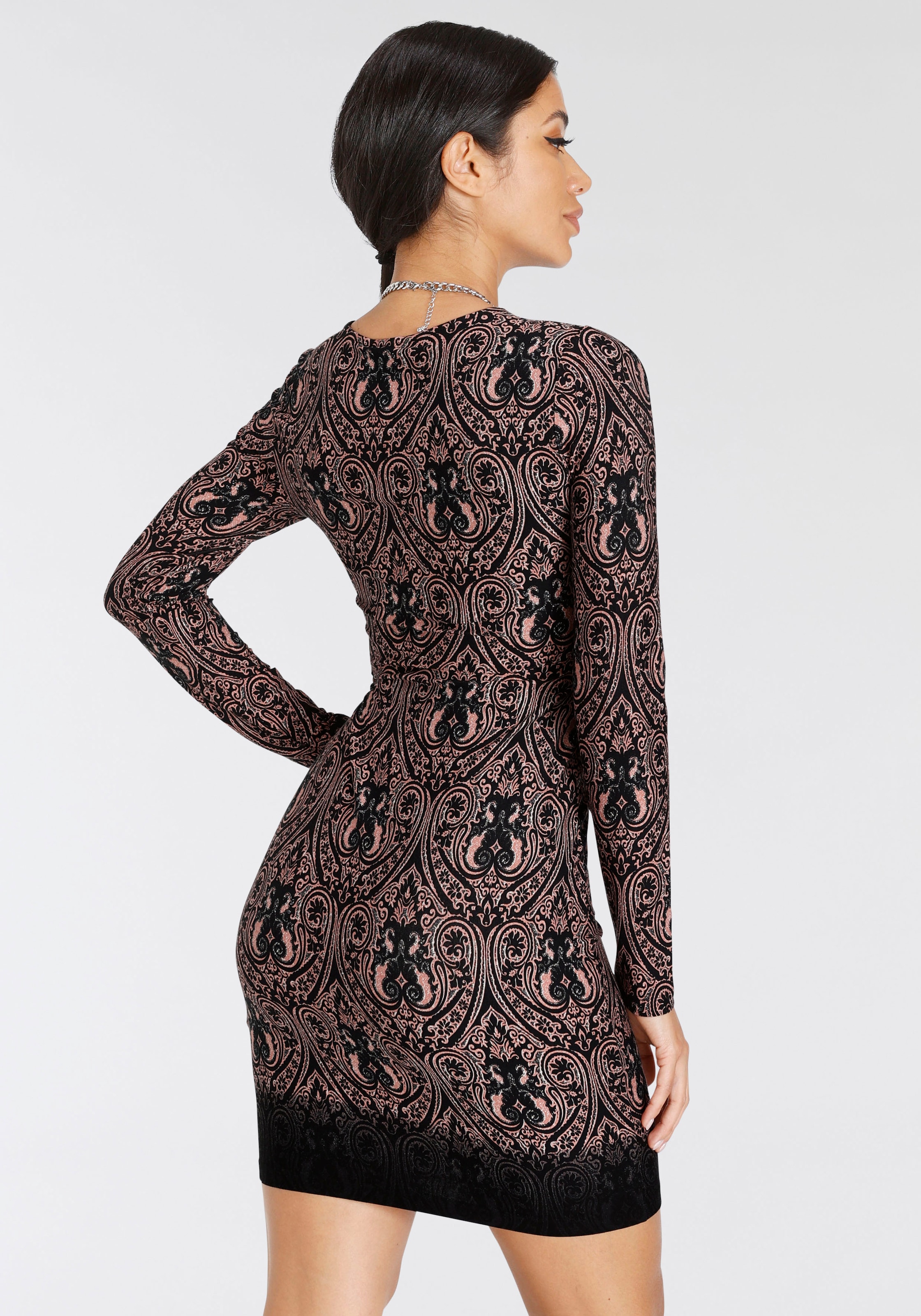 Paisley-Muster mit Melrose bei ♕ und Jerseykleid, Cut-Out
