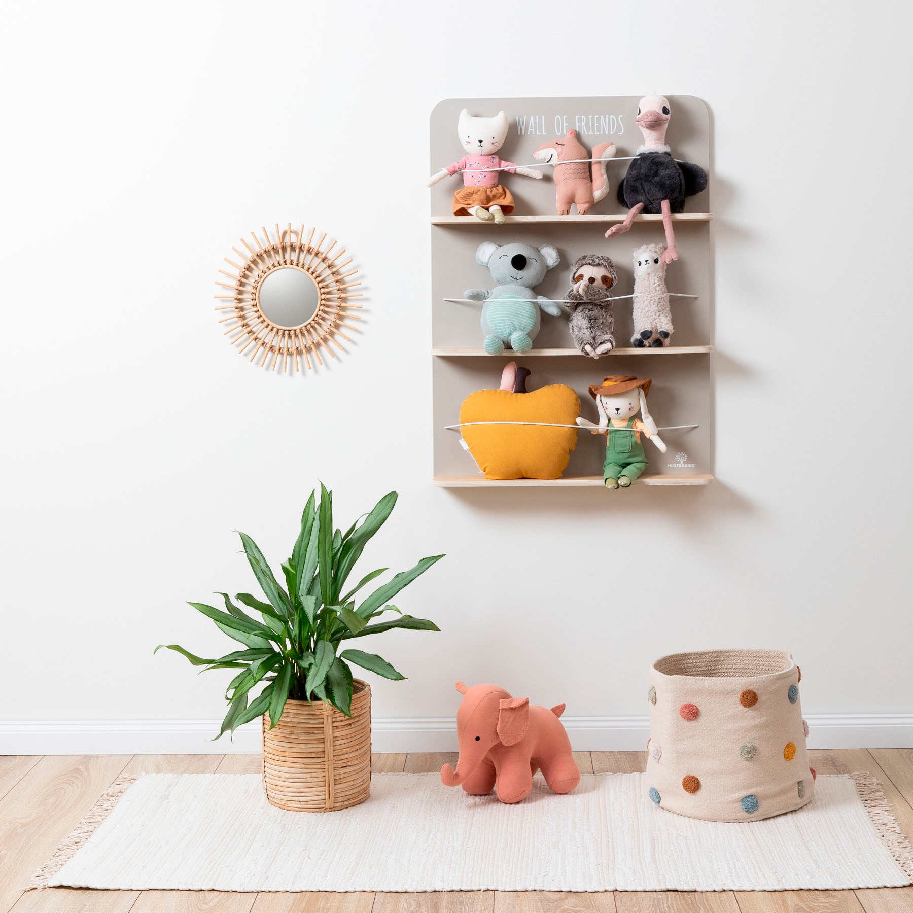MUSTERKIND® Wandregal »Wall of Friends, warmgrau/natur«, FSC®-Holz aus gewissenhaft bewirtschafteten Wäldern