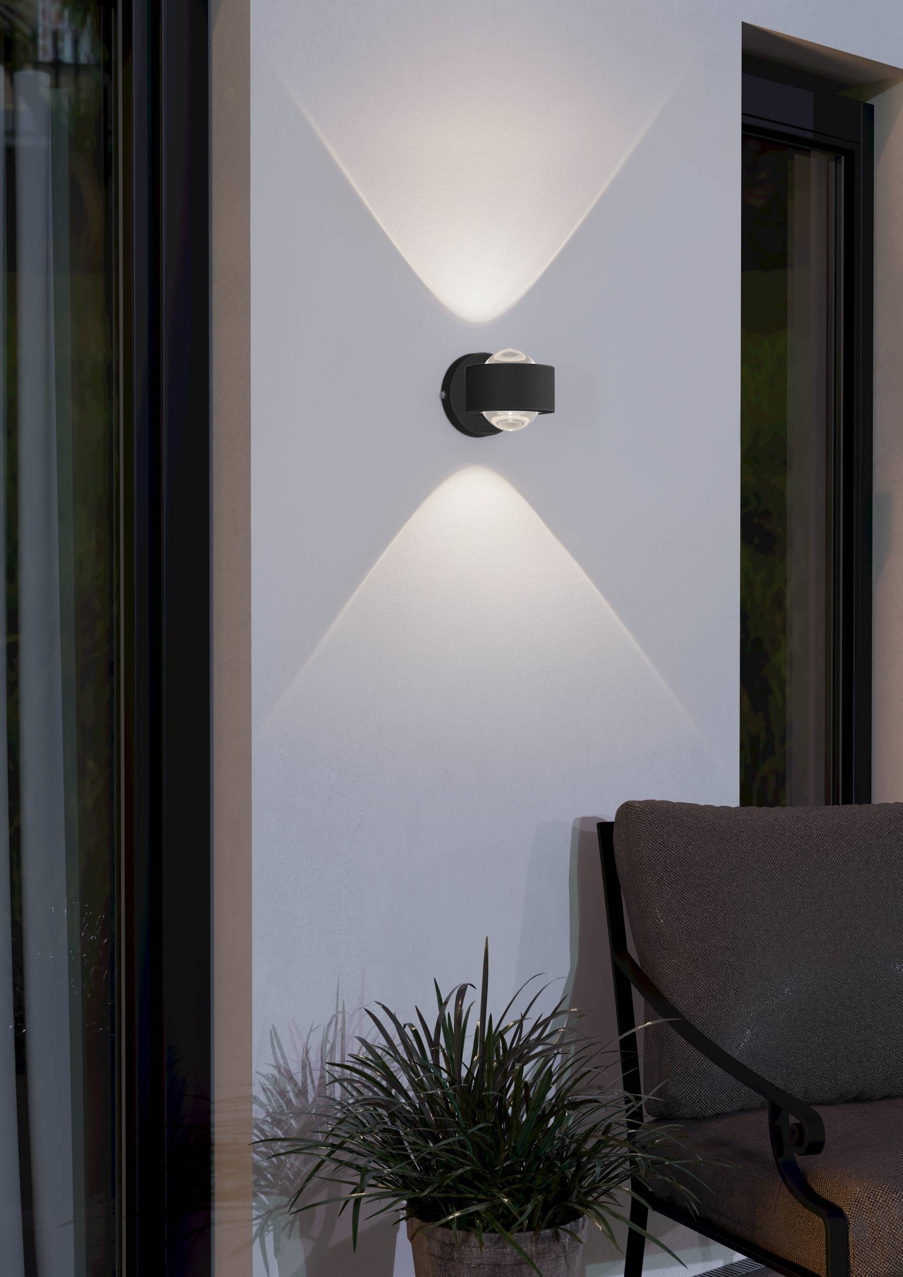 EGLO Wandleuchte »Treviolo LED Außen Wandlampe, 2fach Wandleuchte,  Aluminium-Guss, IP44« LED-Modul 1 Stk. Warmweiß Wand-/Deckenleuchte - L9 x H8,5 x AL12 cm - anthrazit - 2X2,2W inkl.
