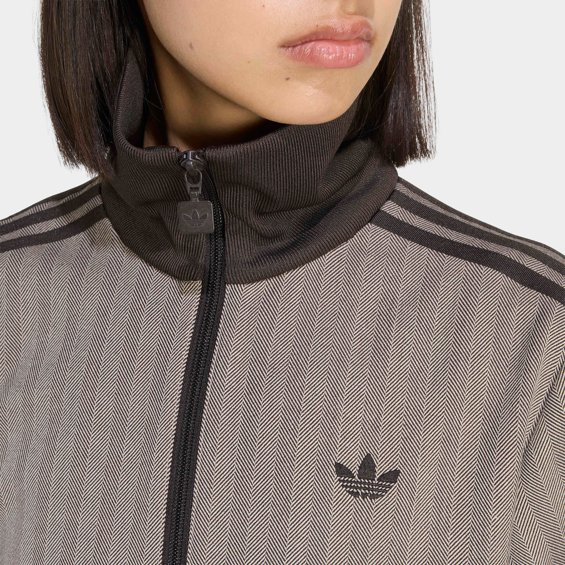 adidas Originals Outdoorjacke »CLASSIC TT« für Erwachsene, mit sportlichem Stil