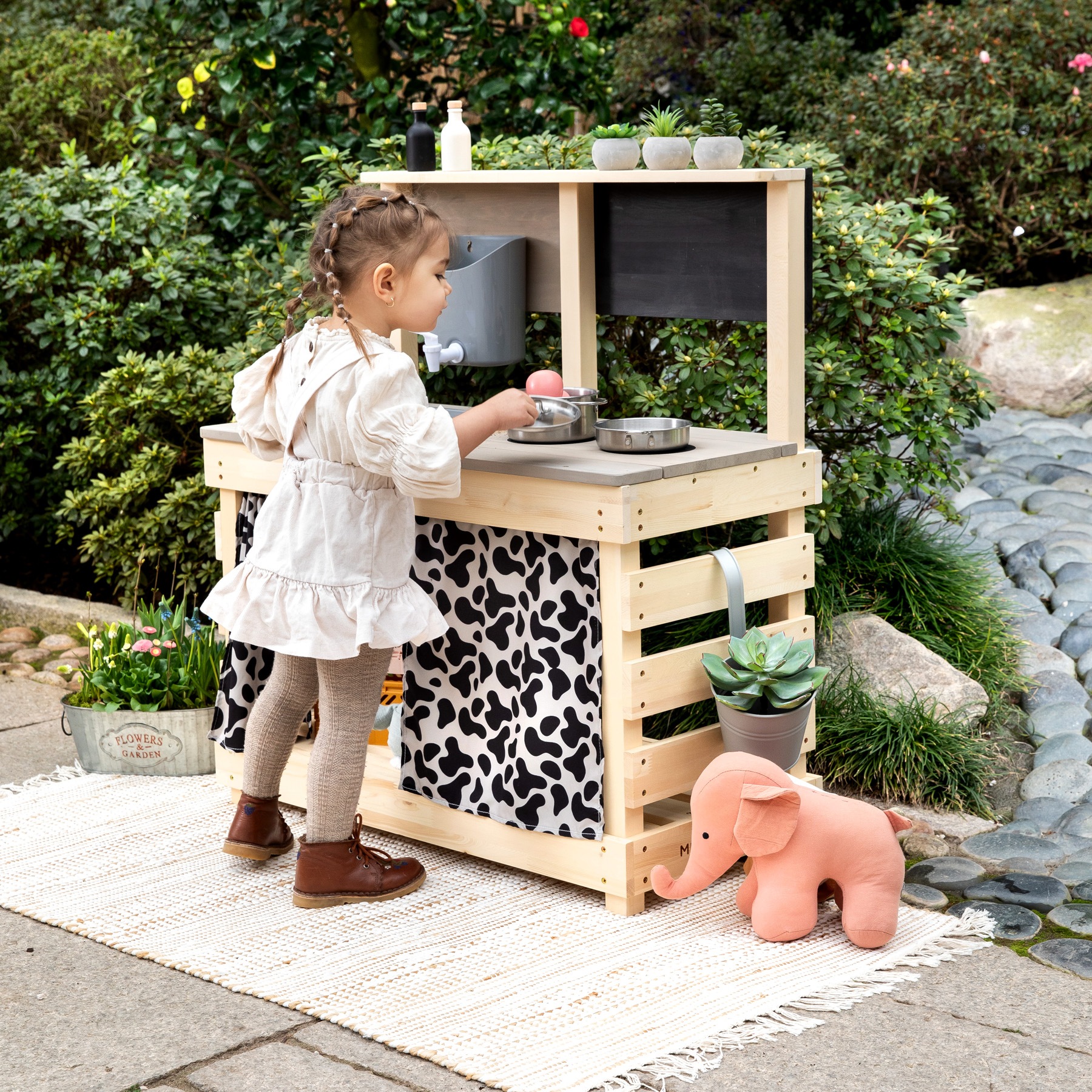 MUDDY BUDDY® Outdoor-Spielküche »Big Leo«, natur - warmgrau; FSC® - schützt Wald - weltweit