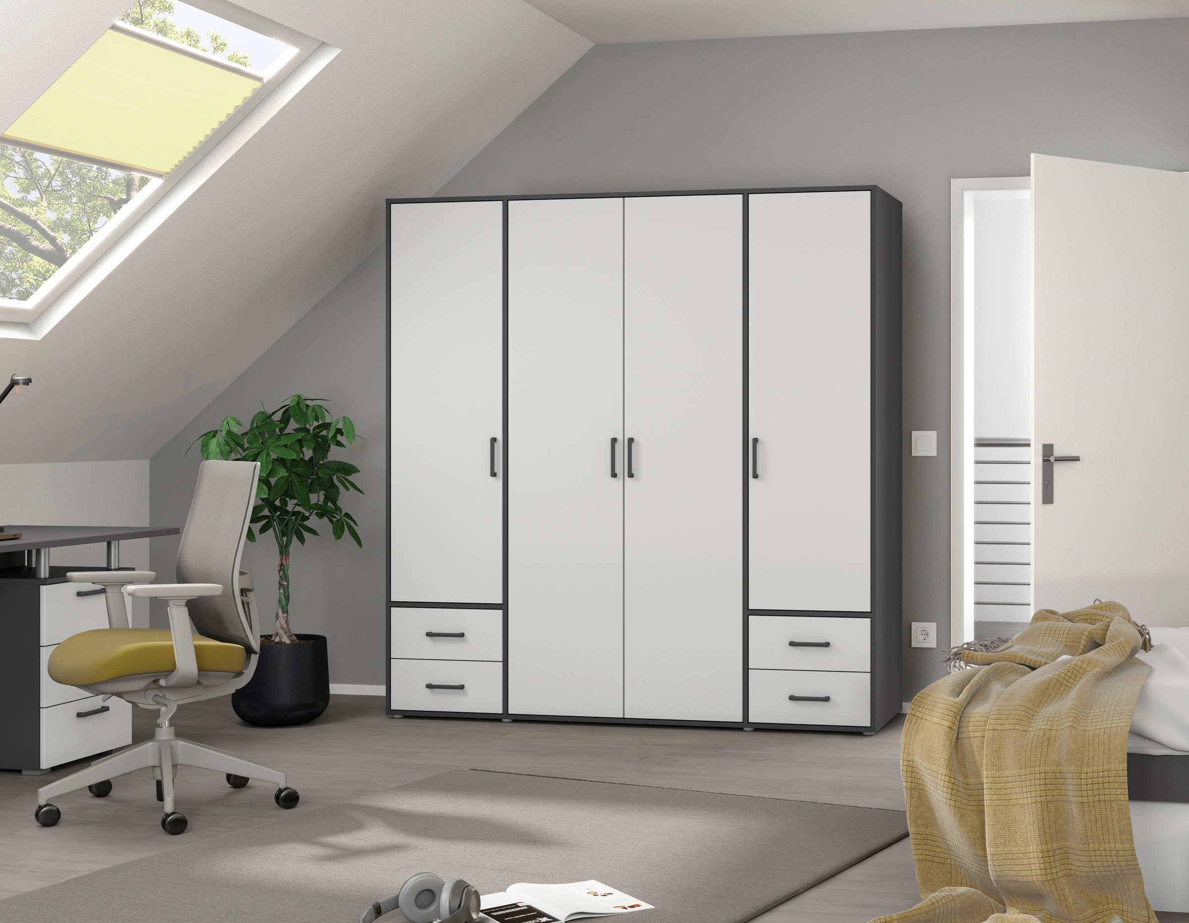 rauch Drehtürenschrank »Kleiderschrank Schrank Garderobe Wäscheschrank VOYAGER«, (in 3 verschiedenen Ausstattungen BASIC/CLASSIC/PREMIUM), moderne Griffe in Graumetallic mit Außenschubkästen MADE IN GERMANY