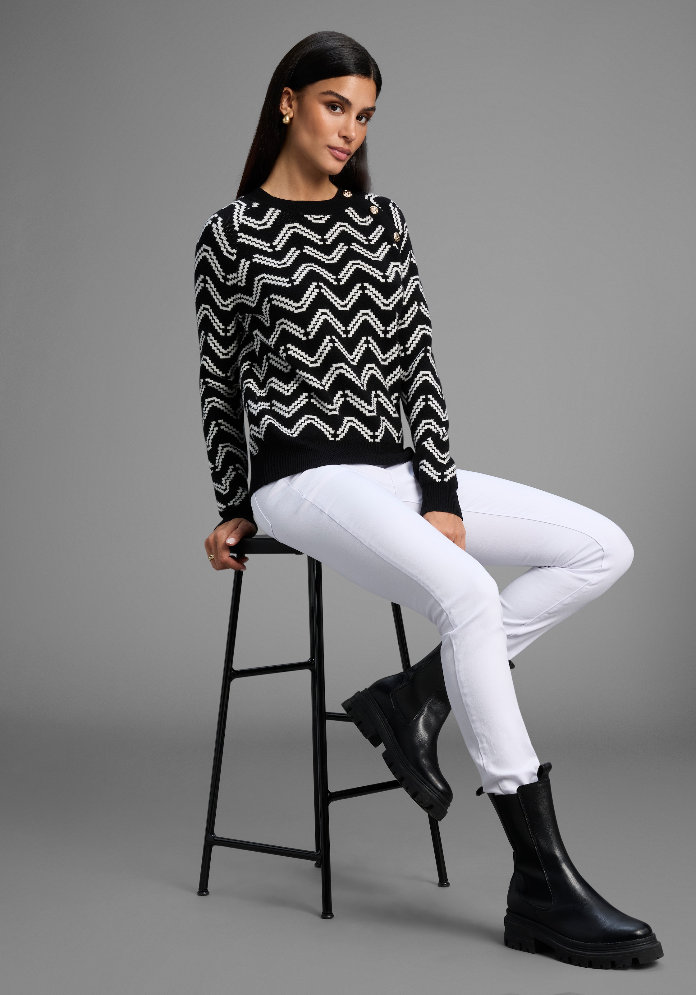 Laura Scott Rundhalspullover kuscheliger Strick mit Jaquardmuster und Knöpfen - NEUE KOLLEKTION