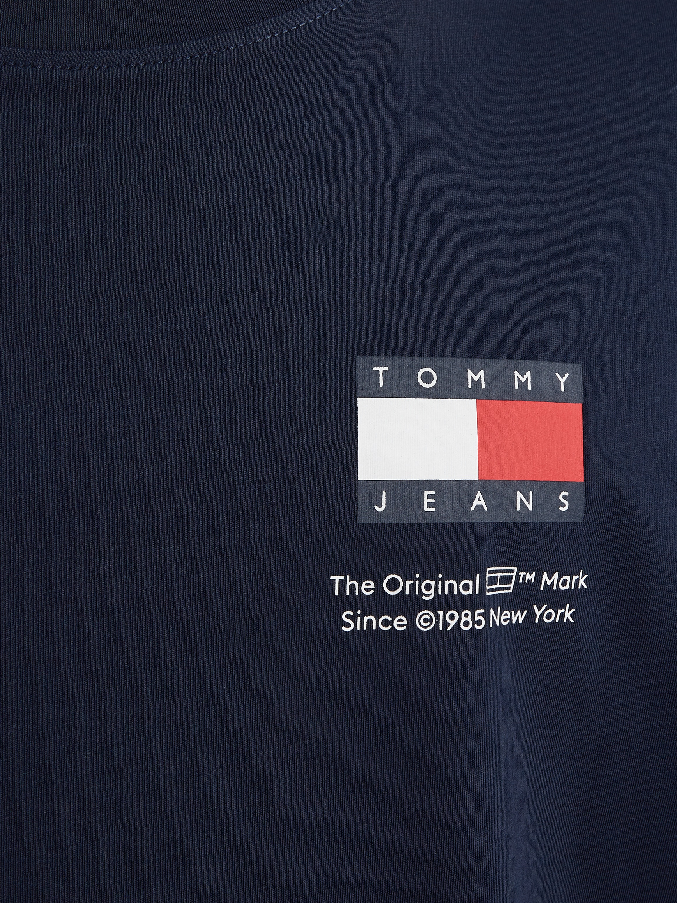 Tommy Jeans T-Shirt »TJM SLIM 2PACK S/S FLAG DNA TEE«, (Packung, 2er), mit großem Logodruck auf der Brust