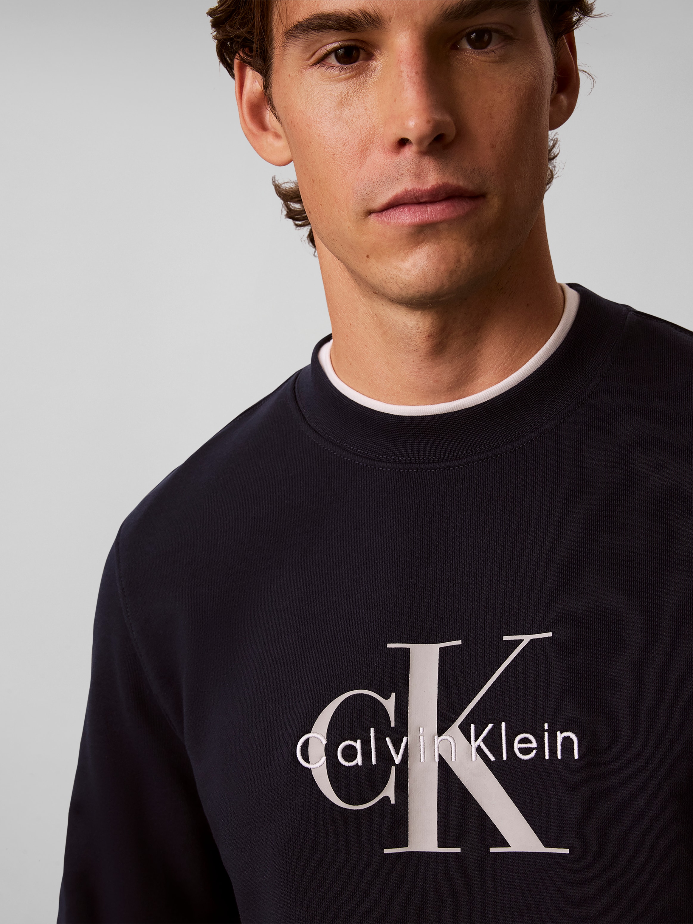 Calvin Klein Jeans Sweatshirt , Rundhalsausschnitt, Regular Fit, großer Logo-Print

