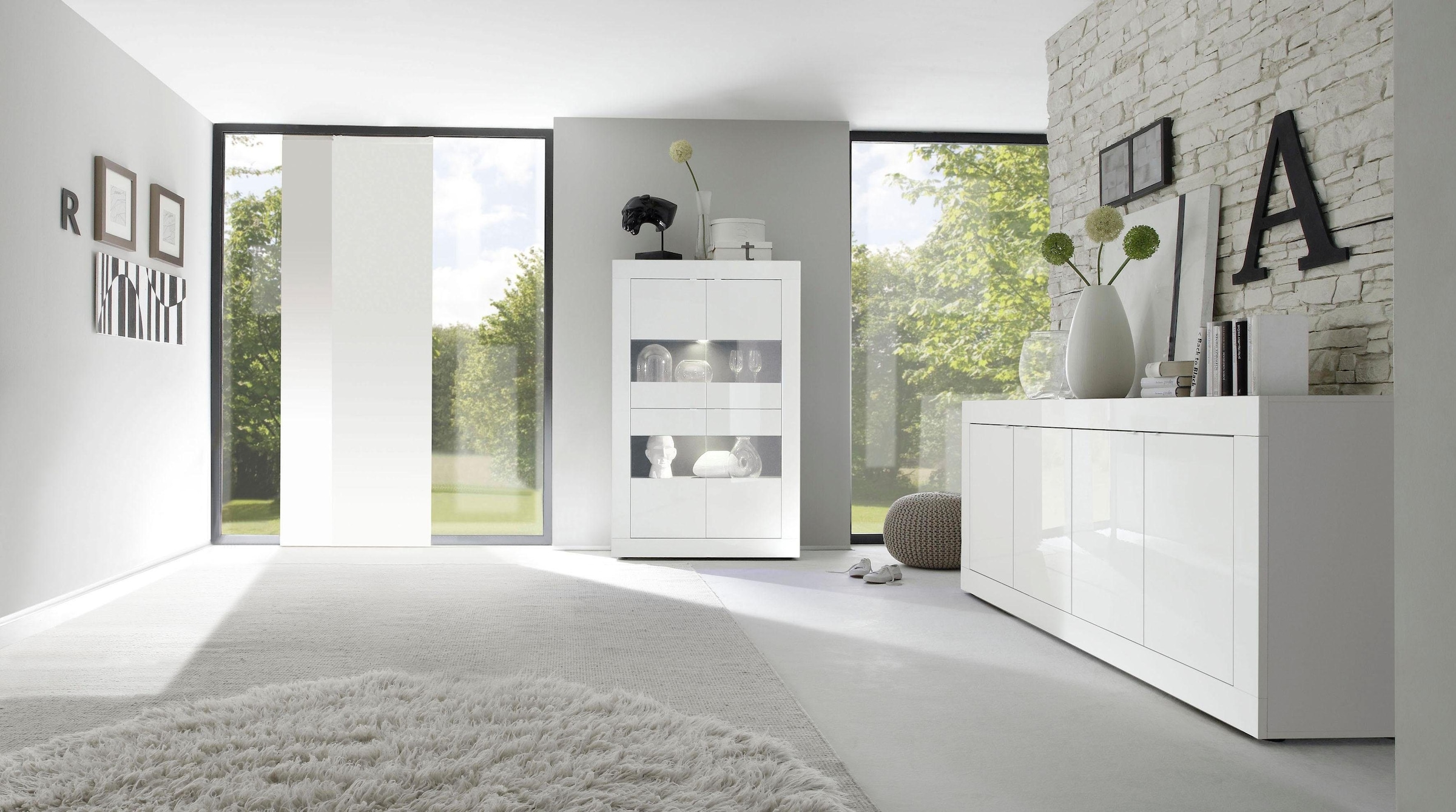Home affaire Sideboard »Basic Breite 207 cm, Kommode 4 Türen, Anrichte,« Metallgriff, moderne Rahmenoptik, viel Stauraum, Farbauswahl