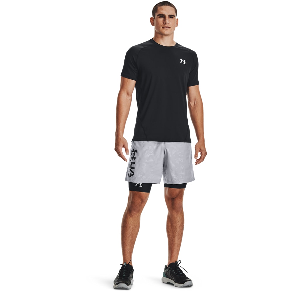 Under Armour® Trainingsshorts »UA HG ARMOUR LNG SHORTS«  für vielseitige Aktivitäten, mit Elasthan-Anteil, leichtes Material
