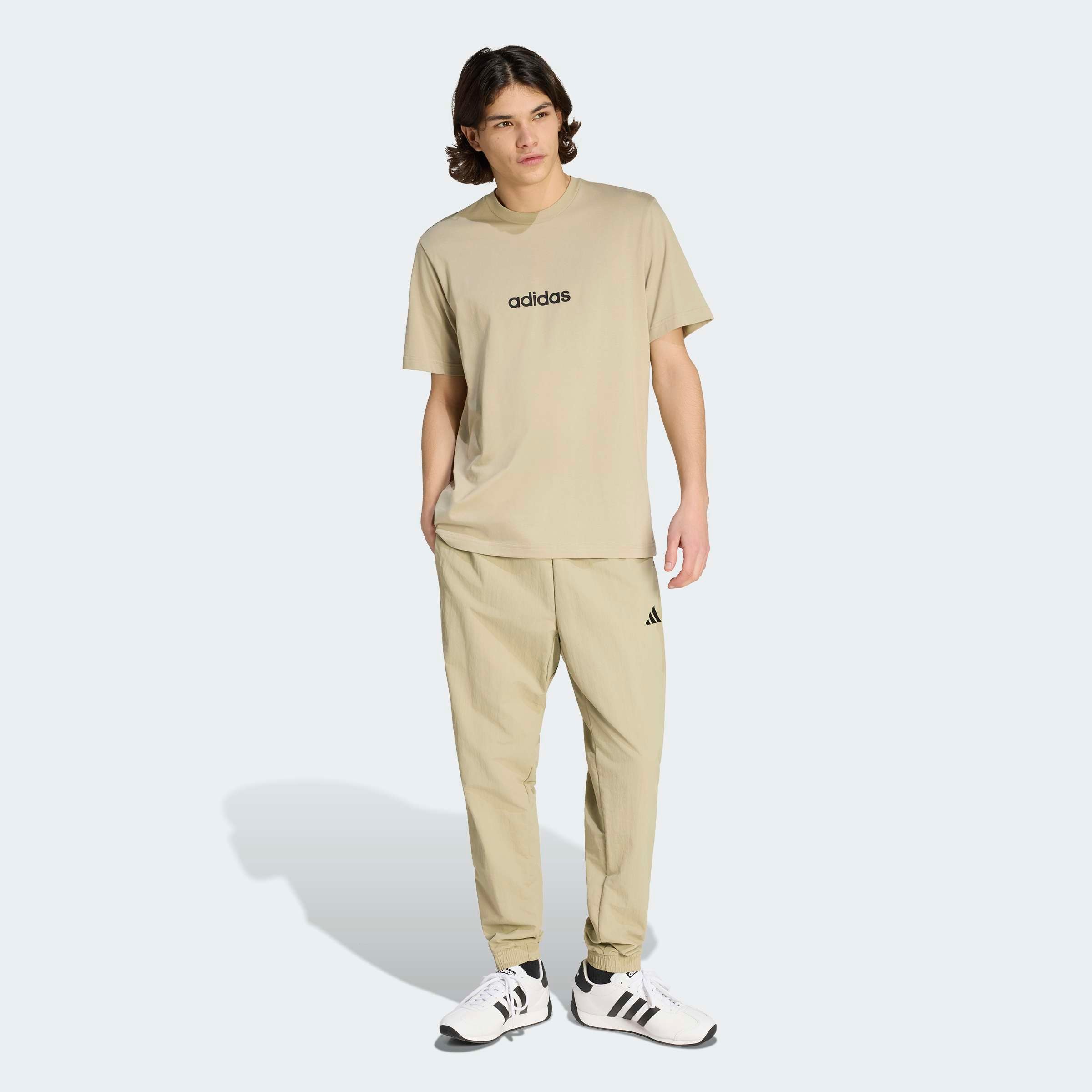 adidas Sportswear T-Shirt »ESSENTIALS LINEAR SINGLE JERSEY« überschnittene Schultern, Kurzarmdesign, aus Baumwolljersey