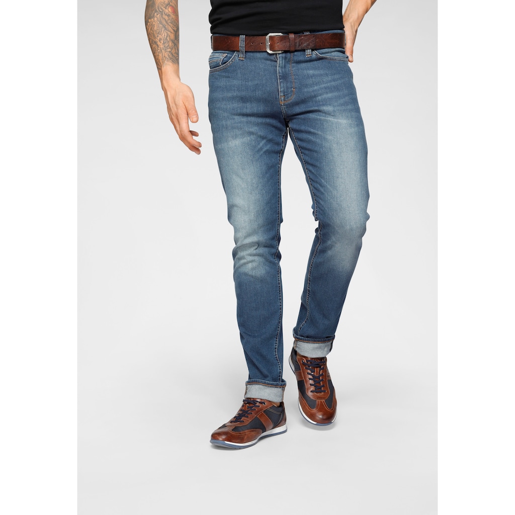 MUSTANG 5-Pocket-Jeans »Style Vegas Slim« leichter used Look