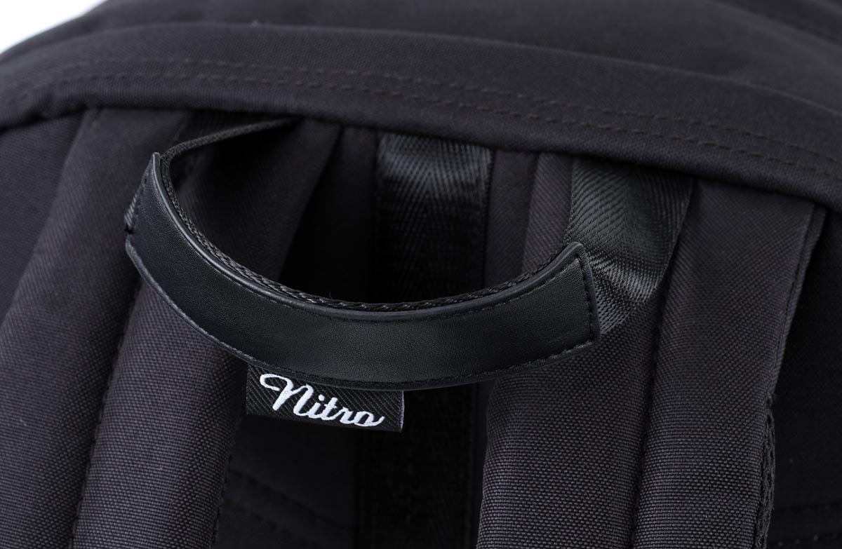 NITRO Freizeitrucksack »Urban plus«, Daypack, Streetpack im Retro-Look, Alltagsrucksack, Schulrucksack