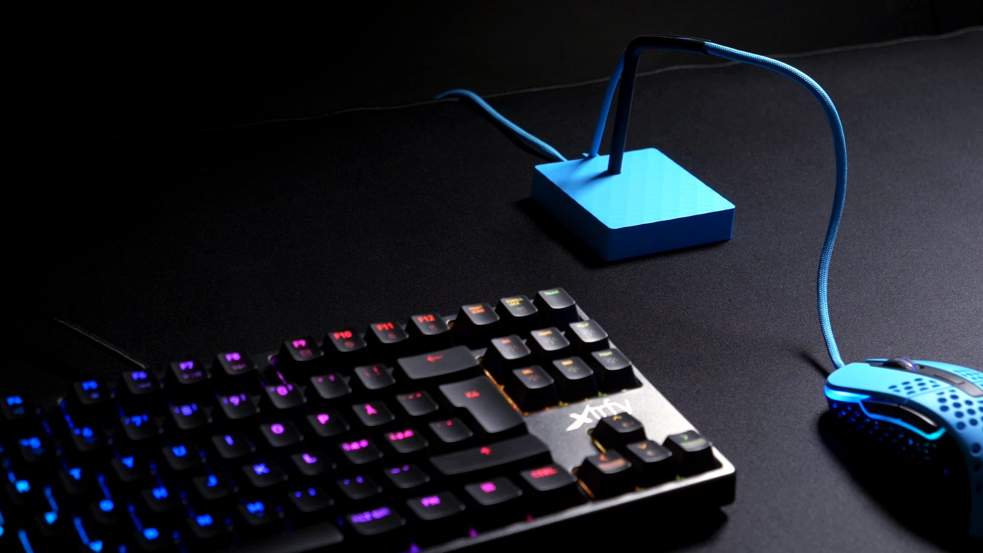 Cherry Xtrfy Mauskabelhalter »B4 Mouse Bungee«, Flexibler Silikonarm