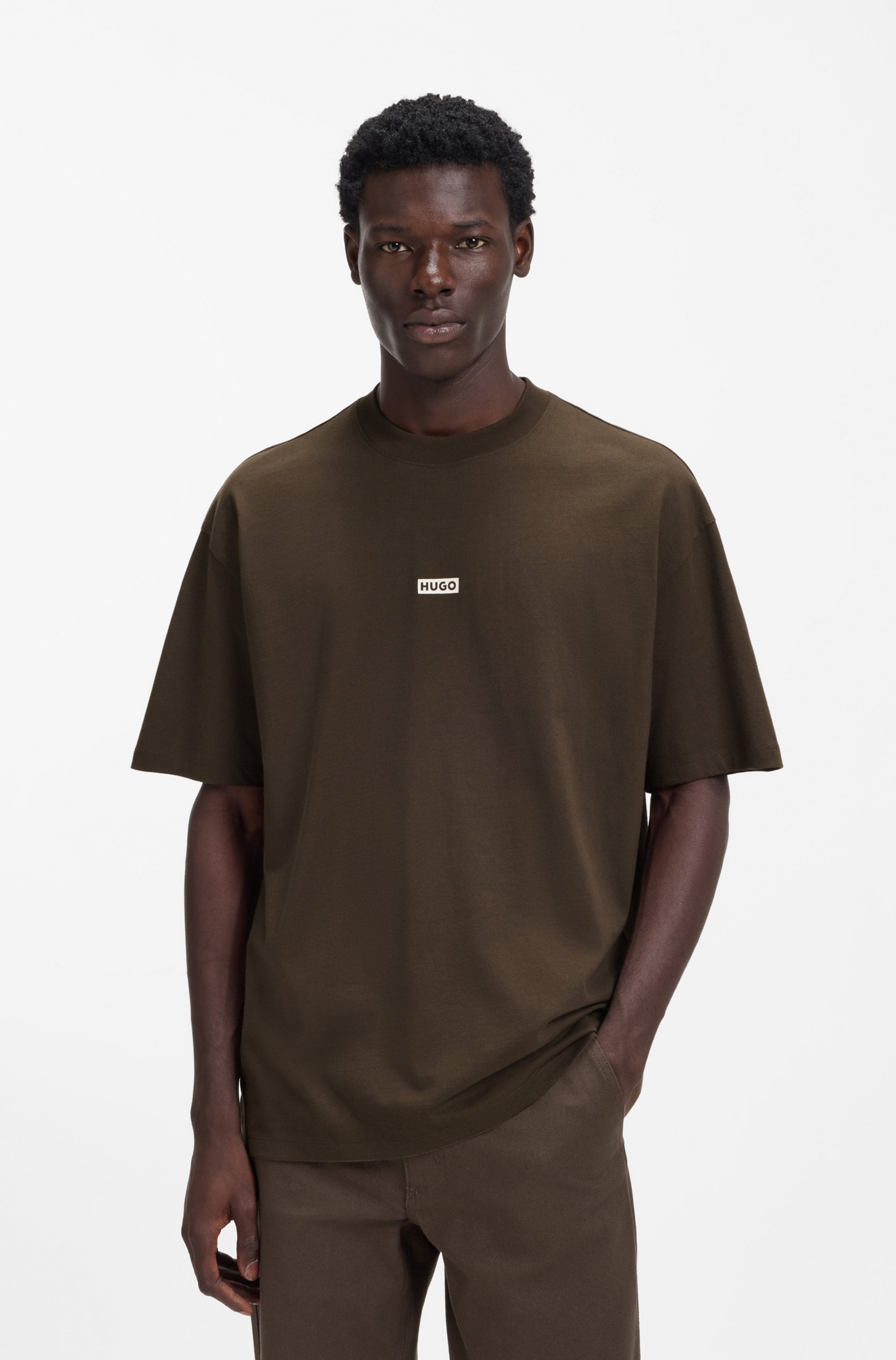 HUGO Blue T-Shirt »Nalono« mit Logodruck, Oversized Look mit Backprint