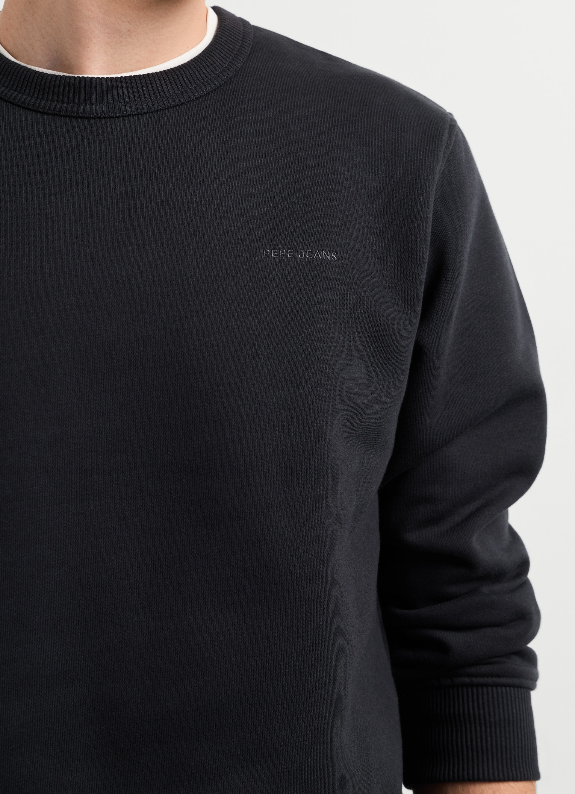 Pepe Jeans Sweatshirt »JEFFERSON CREW«, mit Logostickerei, Baumwollmix
