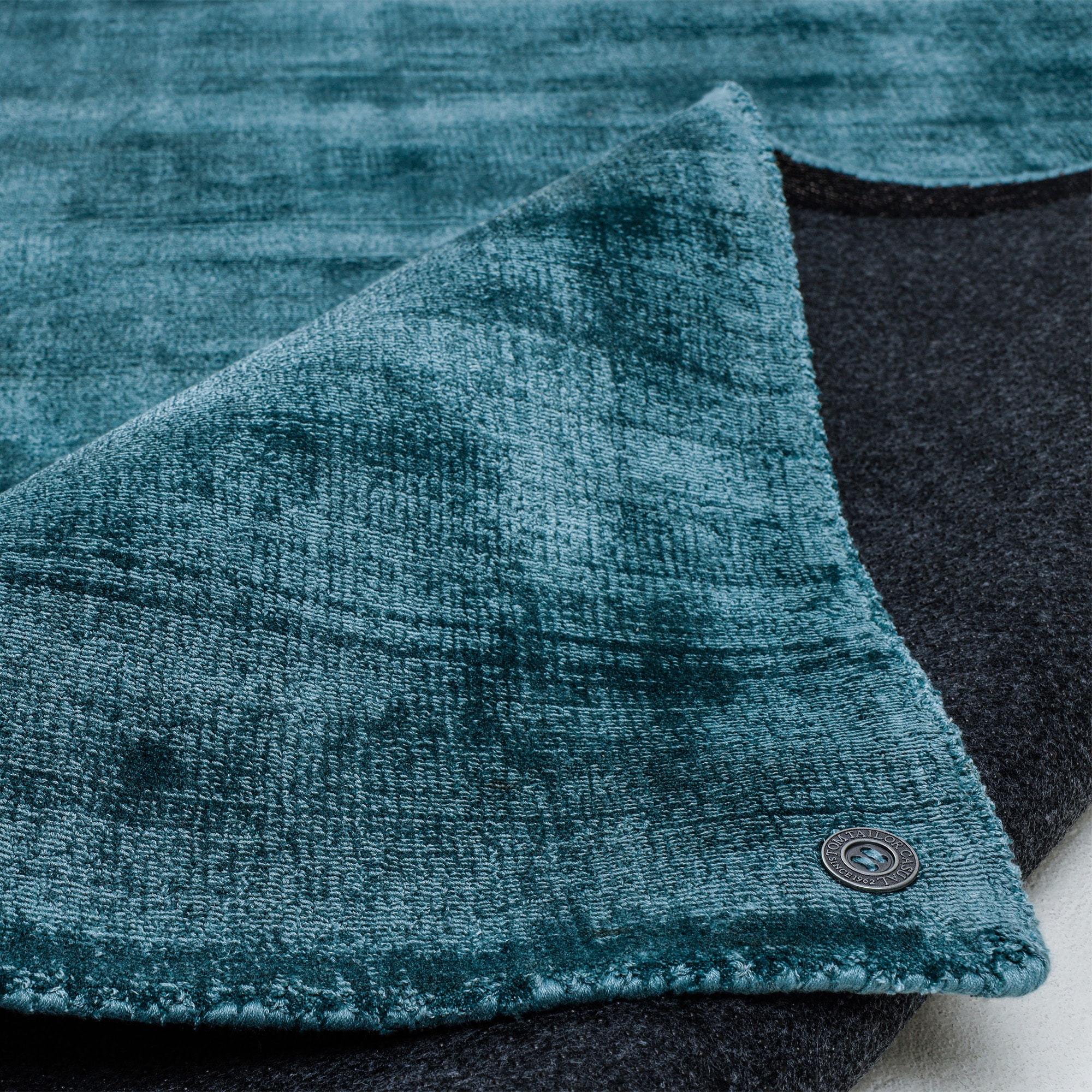 TOM TAILOR HOME Teppich »Shine uni« rechteckig 8 mm Höhe Handweb Teppich, 100% Viskose, handgewebt, mit elegantem Schimmer