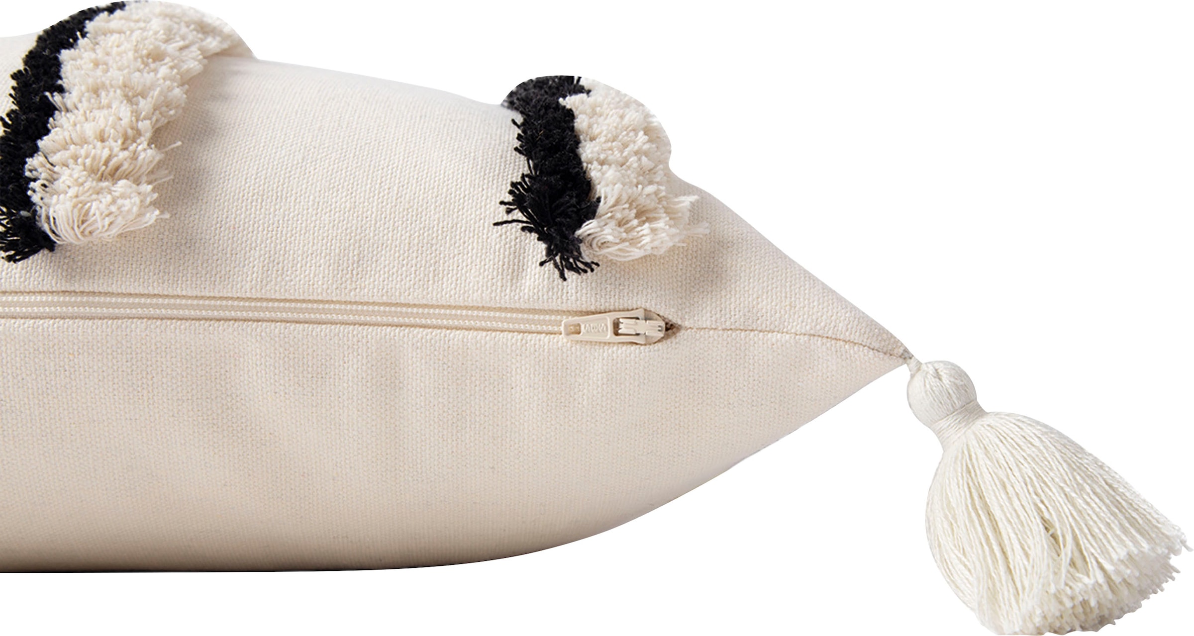 TOM TAILOR HOME Dekokissen »Fluffy Stripe«, Rautenmotiv und Quasten, Kissenhülle ohne Füllung, 1 Stück