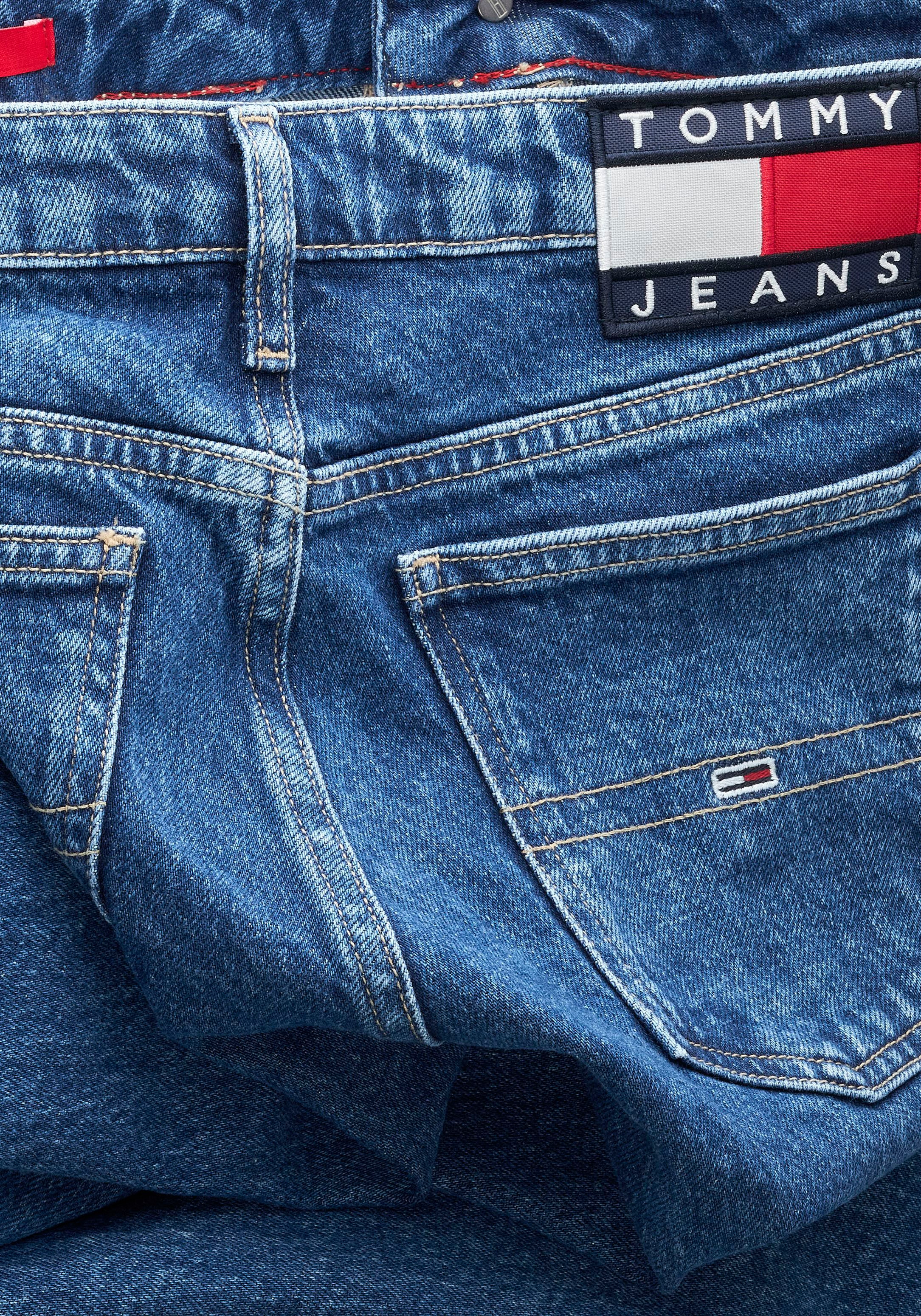 Schlagjeans, Jeans mit Tommy Jeans ♕ Logobadge Tommy bei