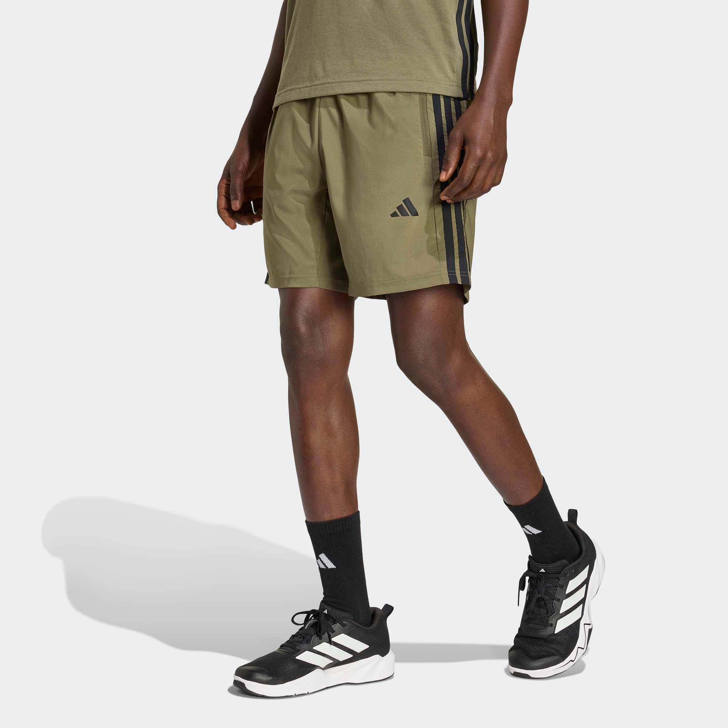 adidas Performance Shorts »WORKOUT ESSENTIALS BASE 3-STREIFEN WOVEN«  normal-weit, für Fitness und Sportmode, sportlich, aus Polyester